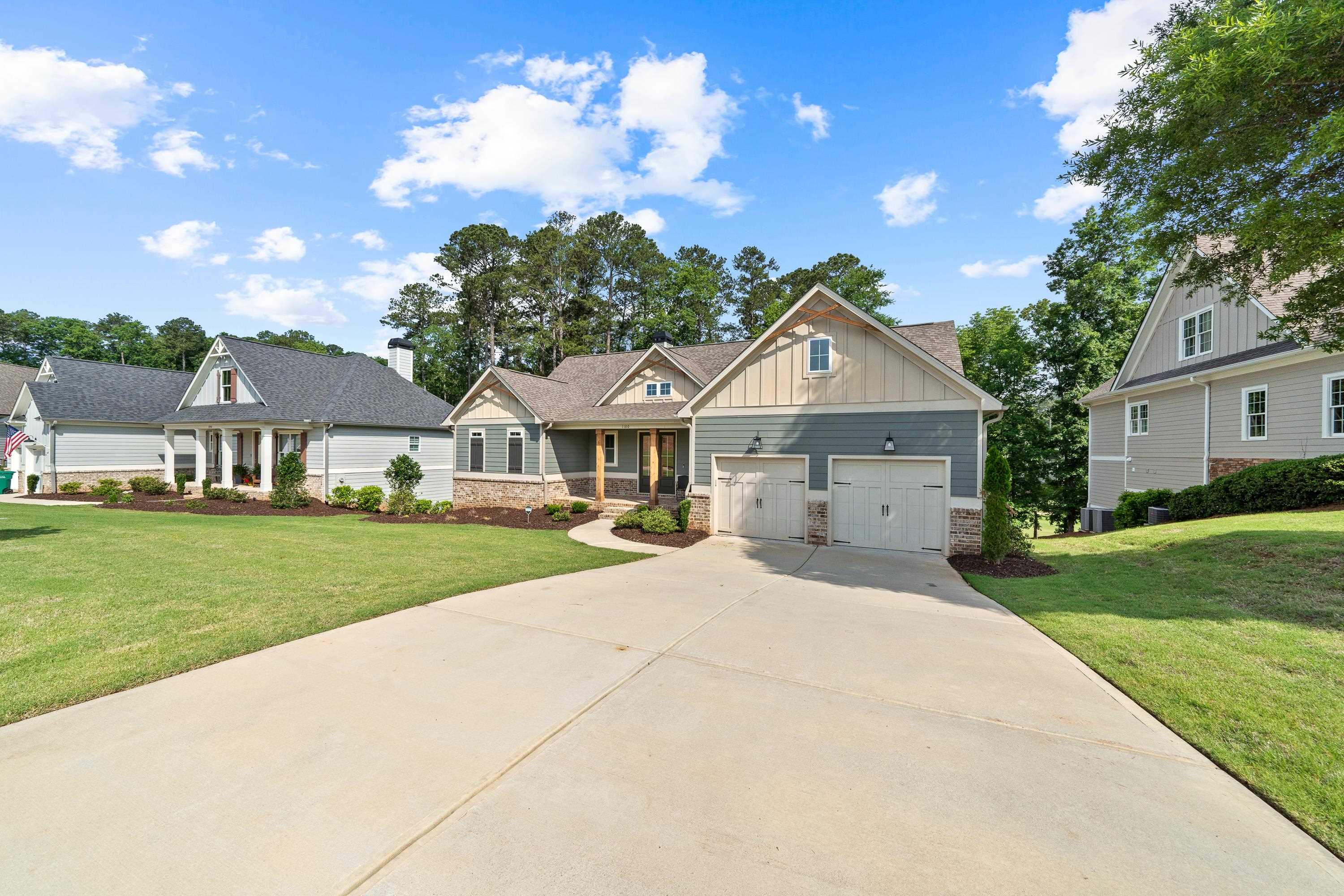 1100 HIDDEN HILLS CIRCLE