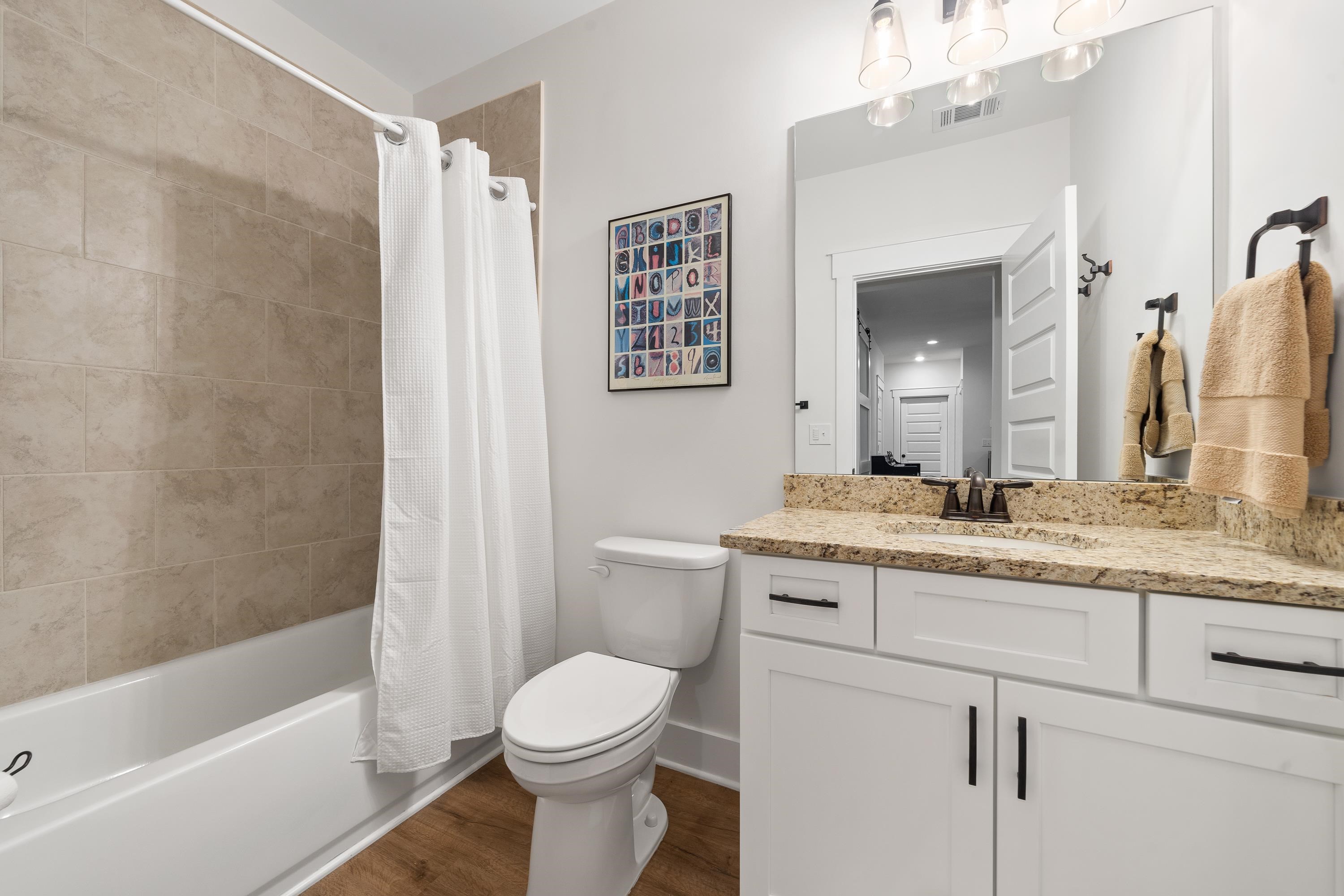 1100 HIDDEN HILLS CIRCLE