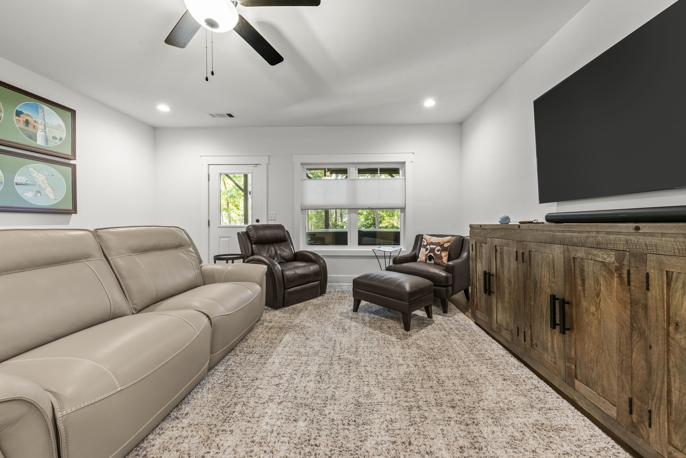 1100 HIDDEN HILLS CIRCLE