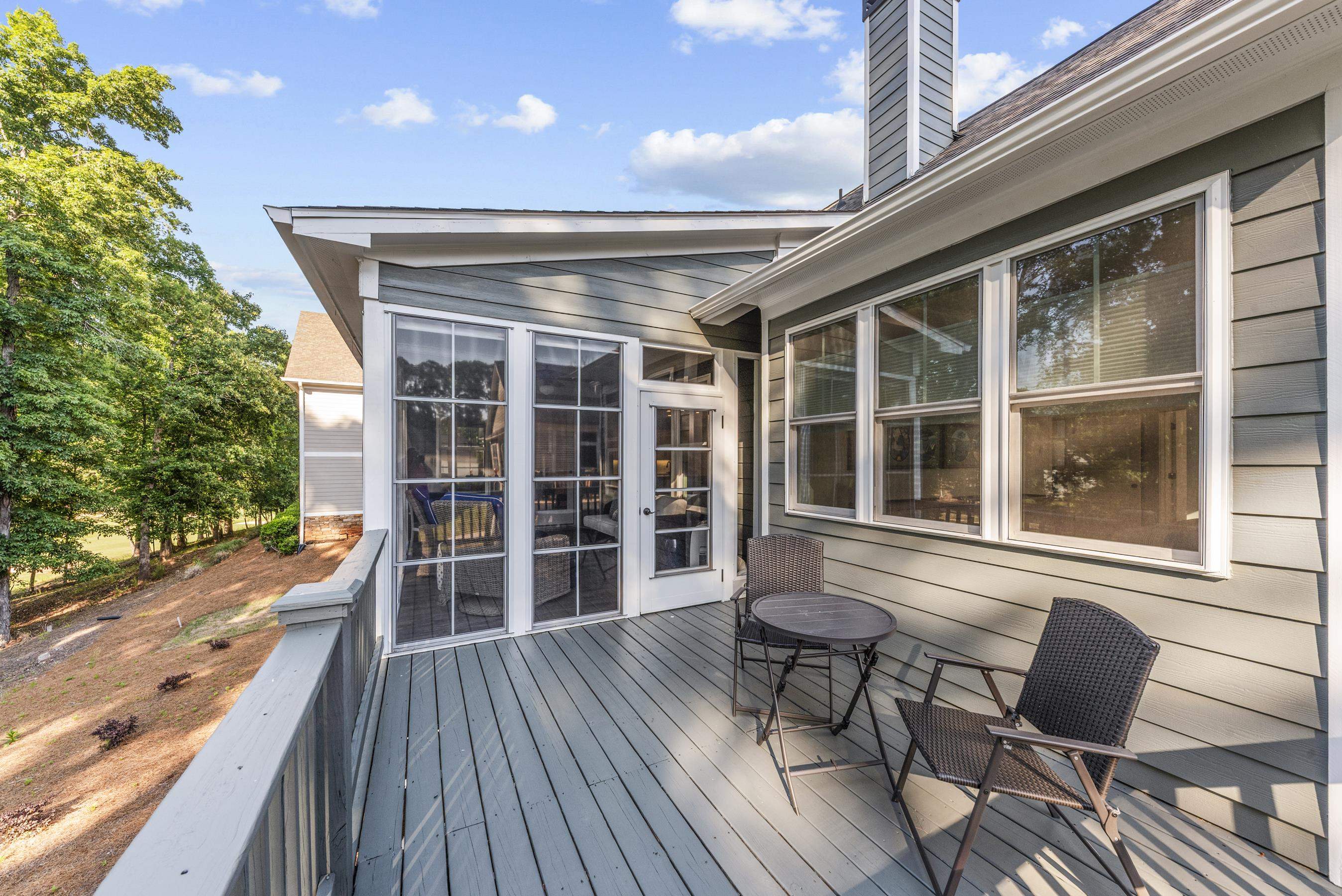 1100 HIDDEN HILLS CIRCLE