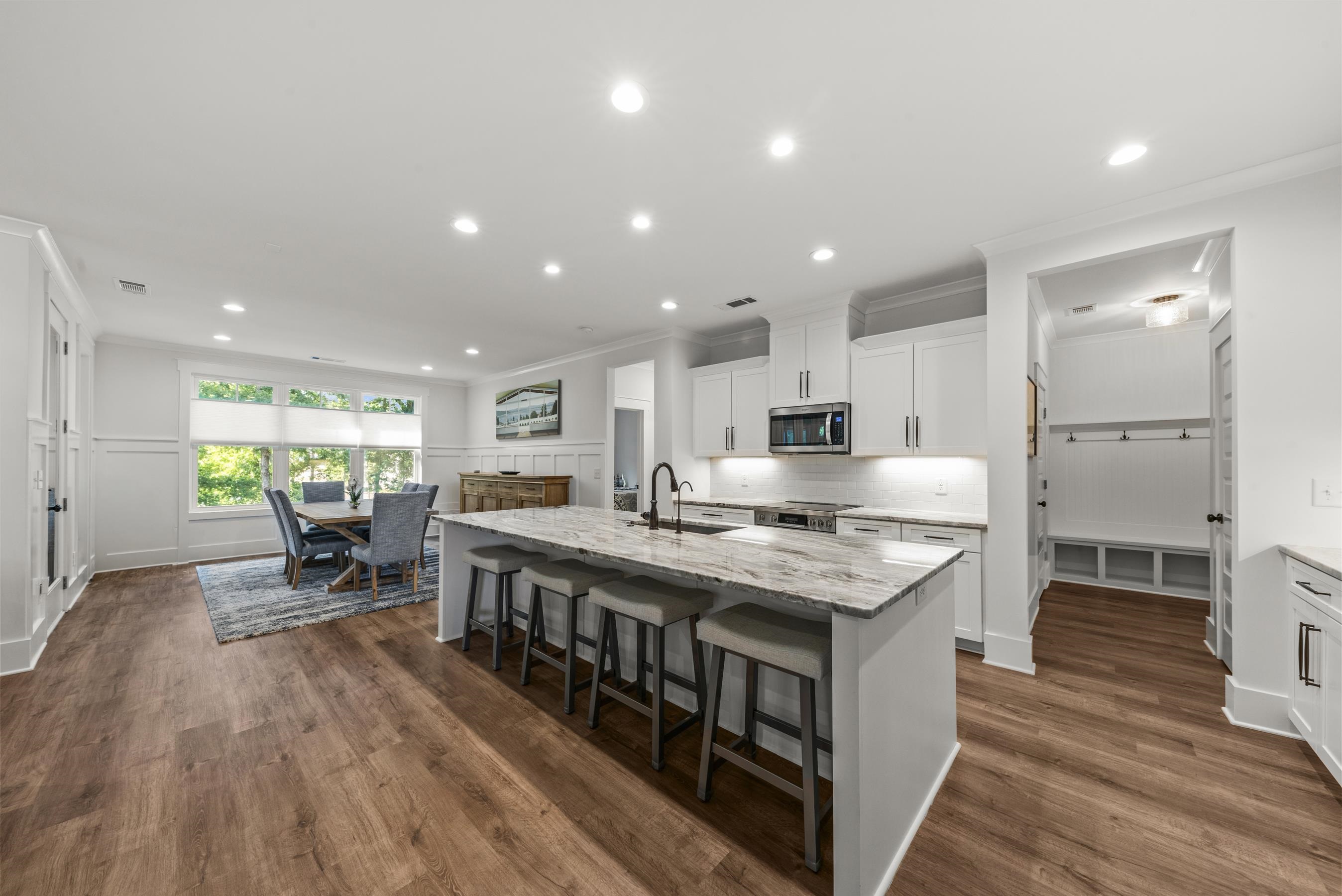 1100 HIDDEN HILLS CIRCLE