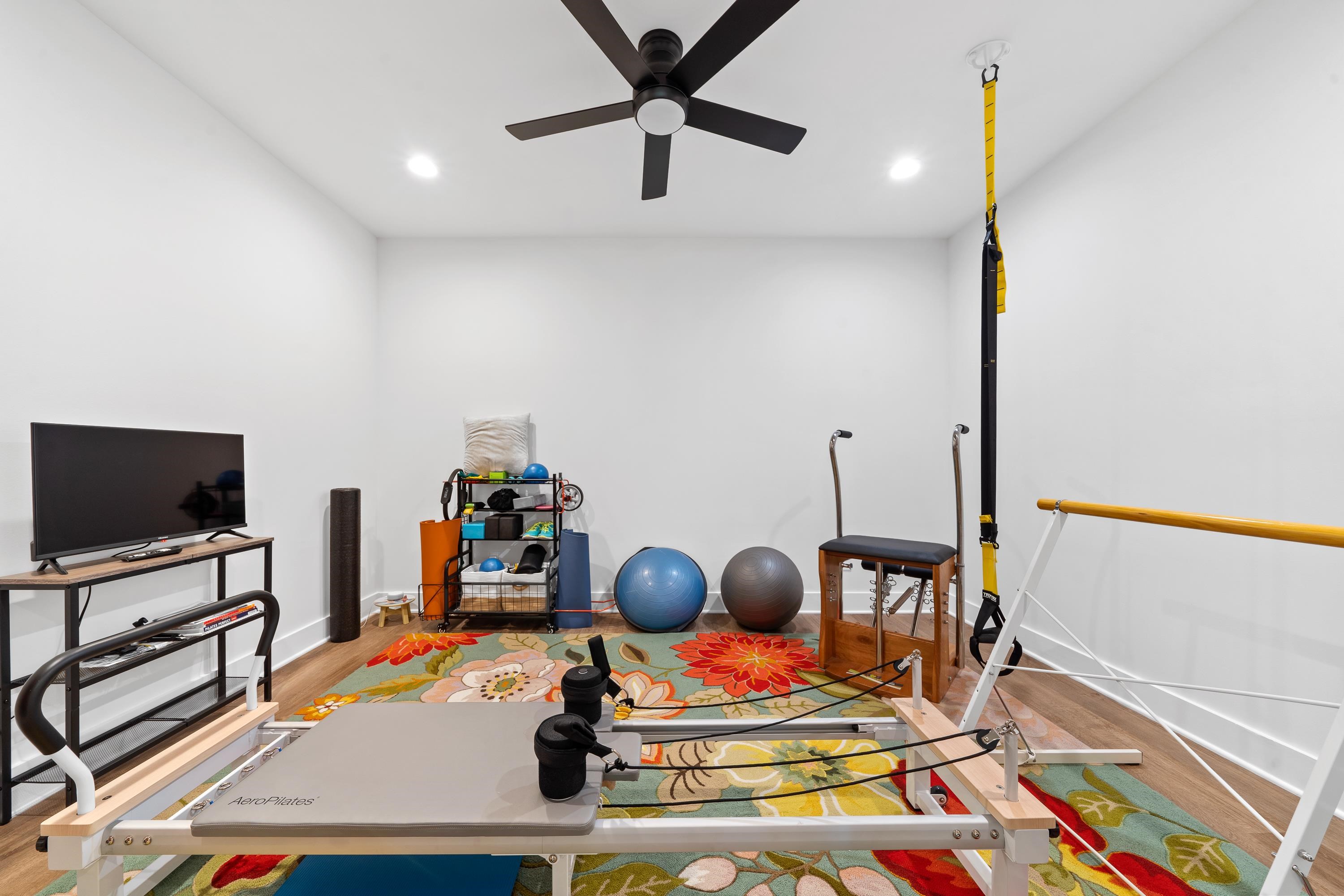 1100 HIDDEN HILLS CIRCLE