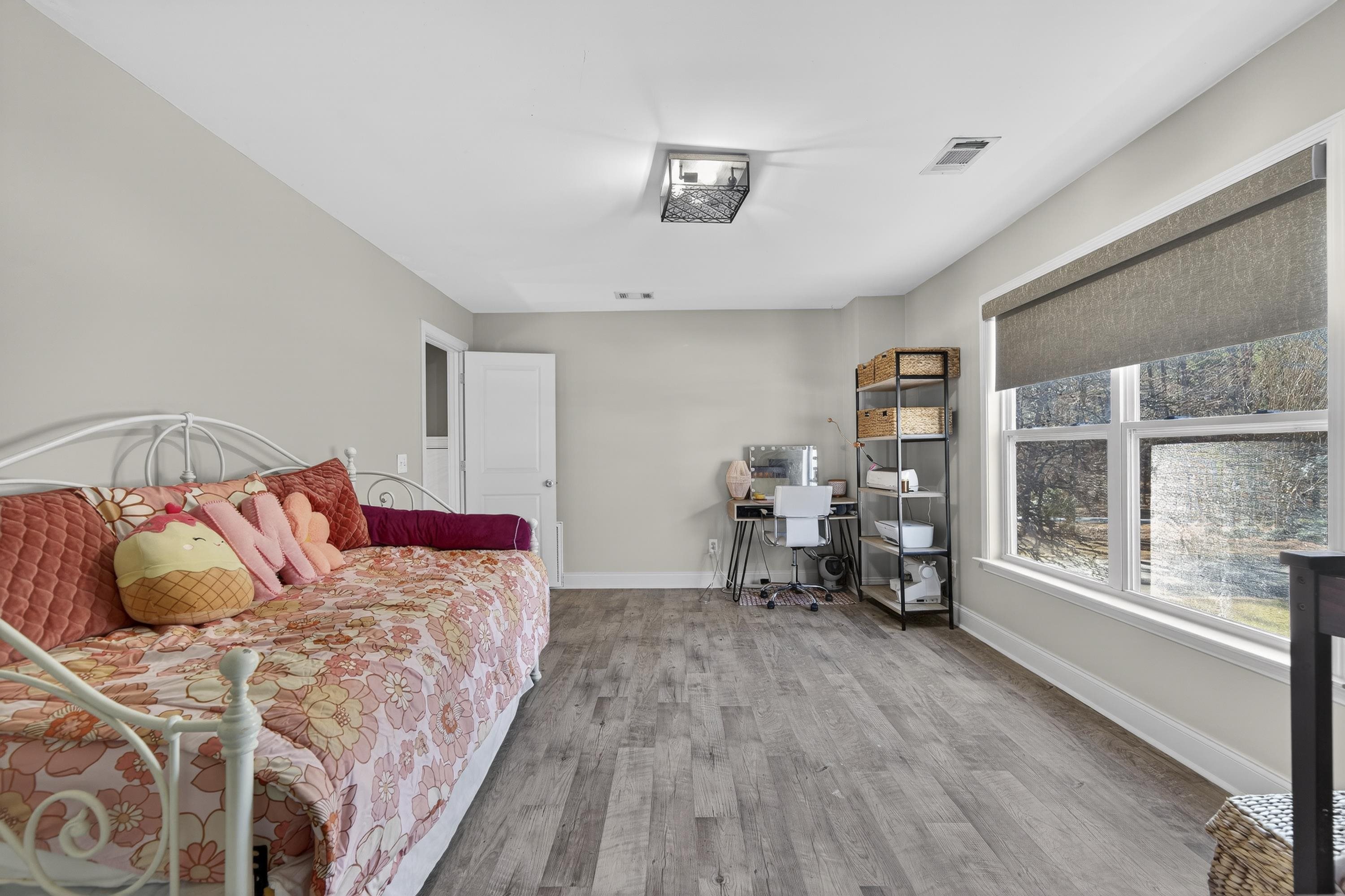 1030 MIRA VISTA COVE