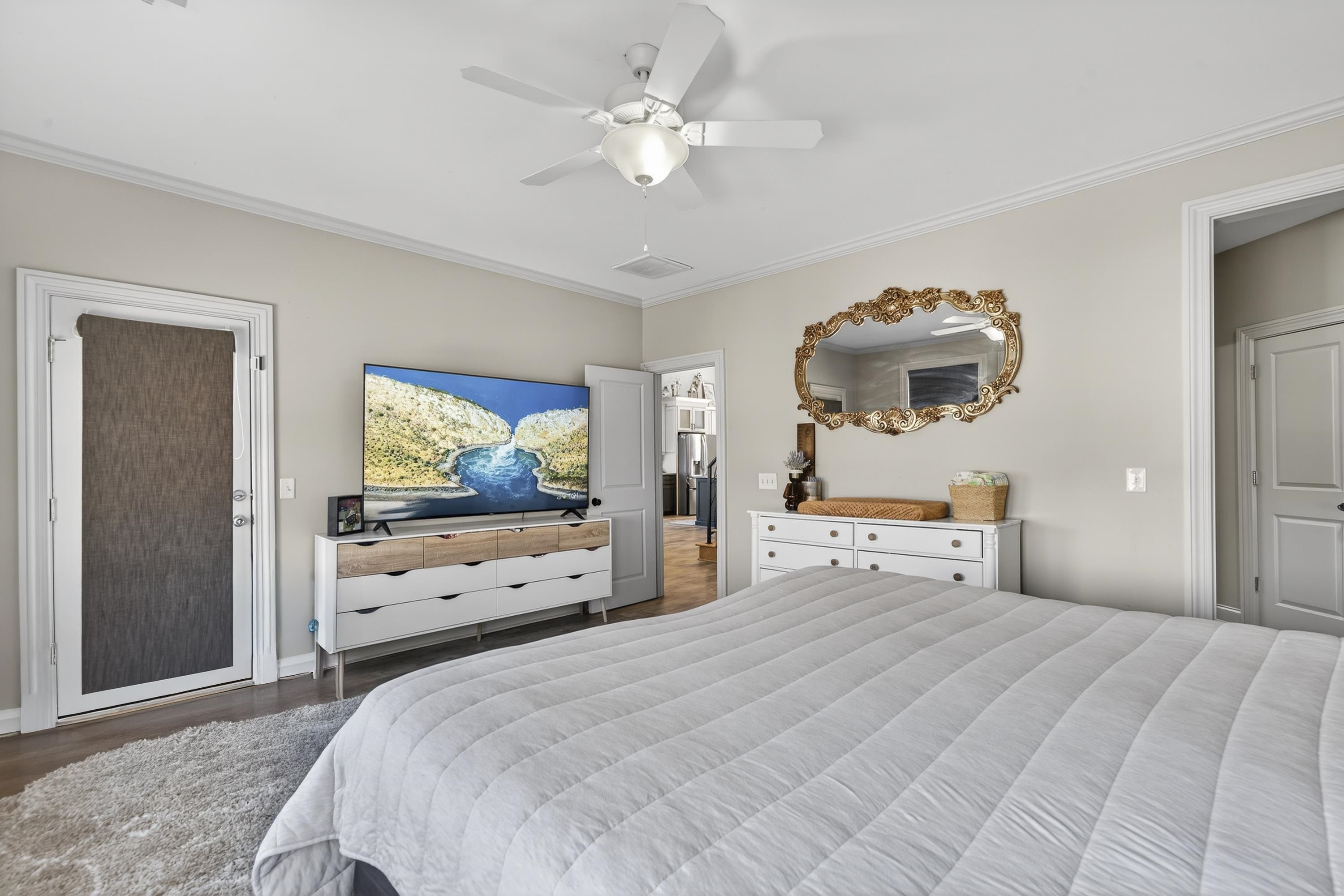 1030 MIRA VISTA COVE