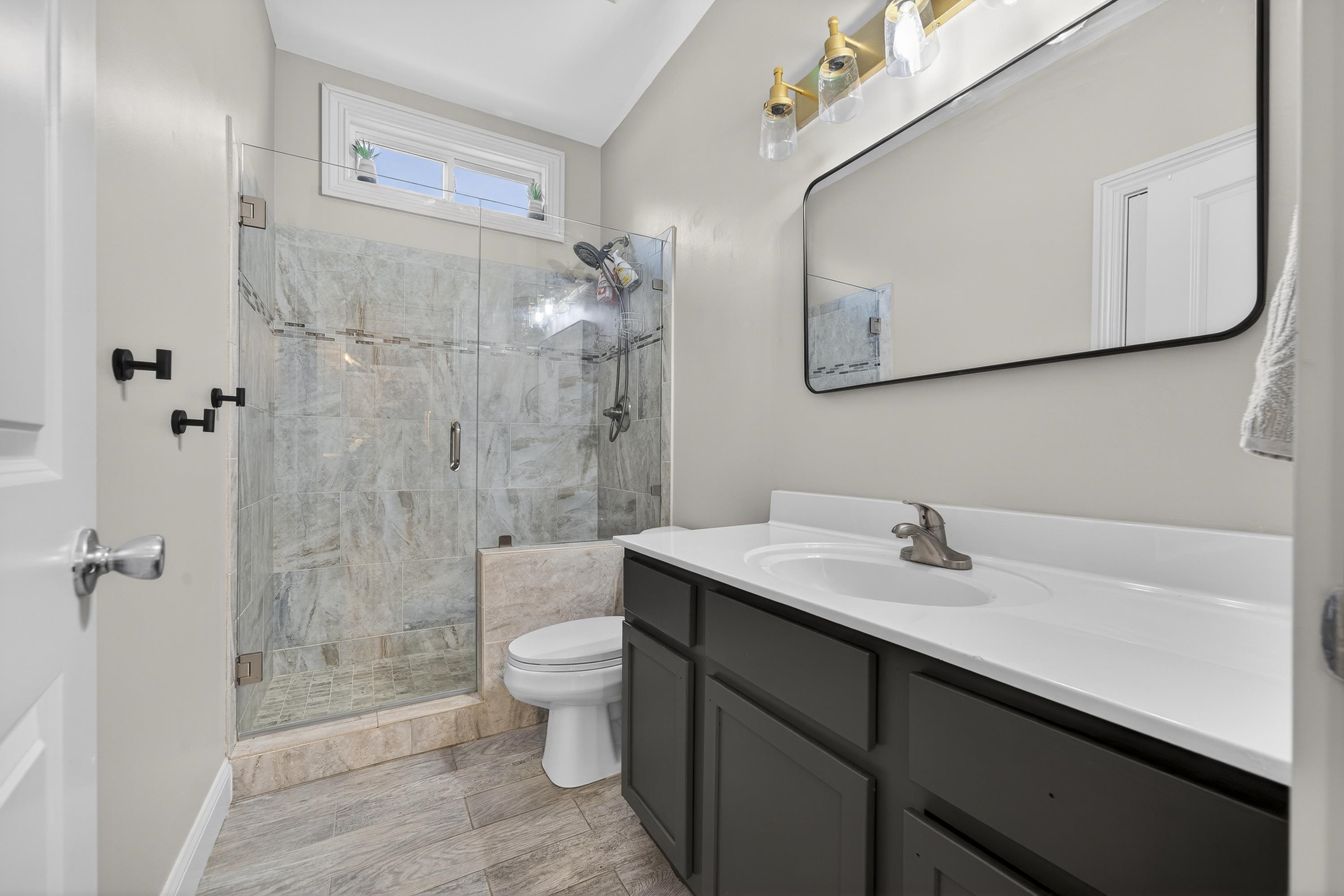 1030 MIRA VISTA COVE