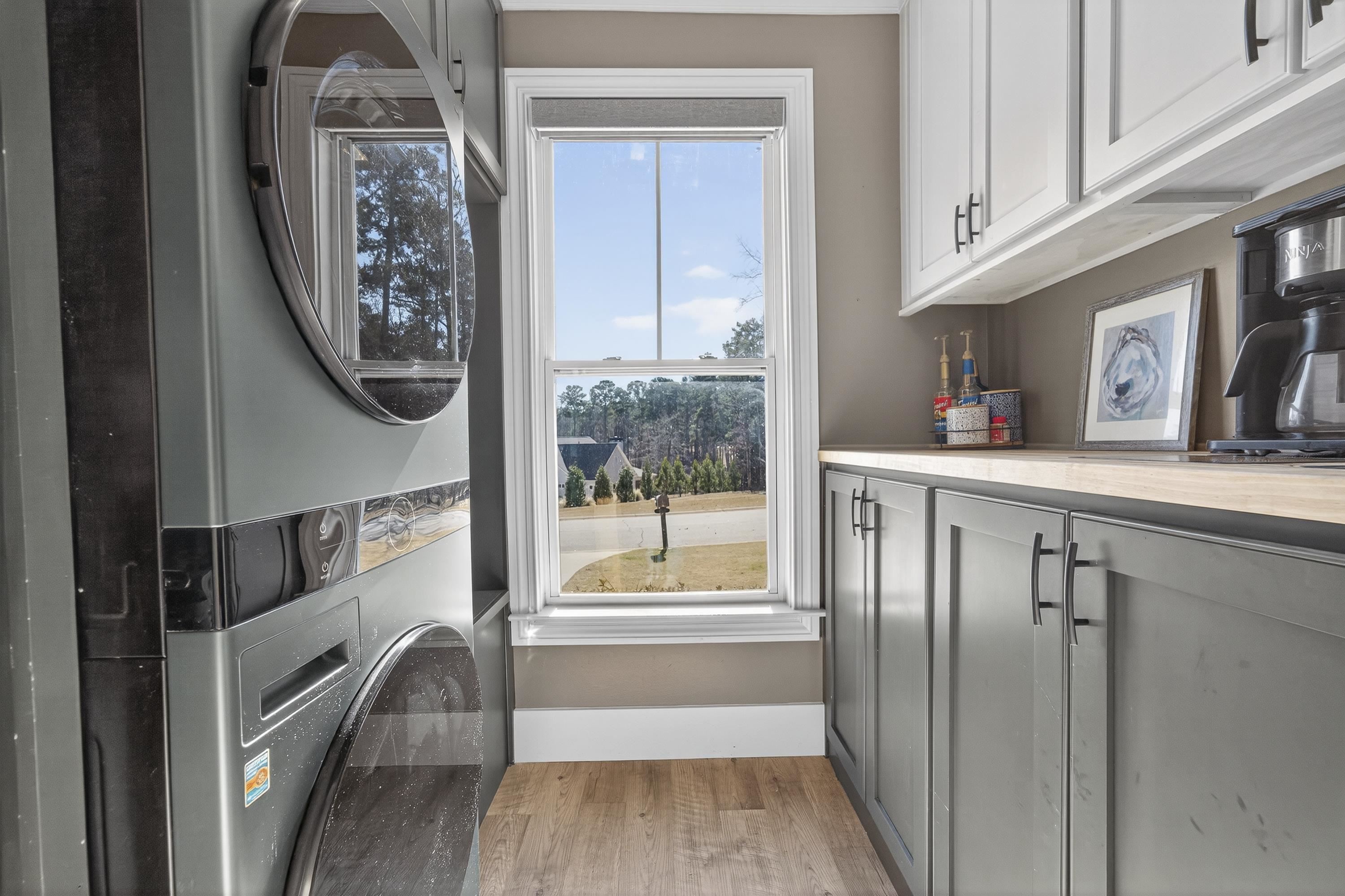 1030 MIRA VISTA COVE