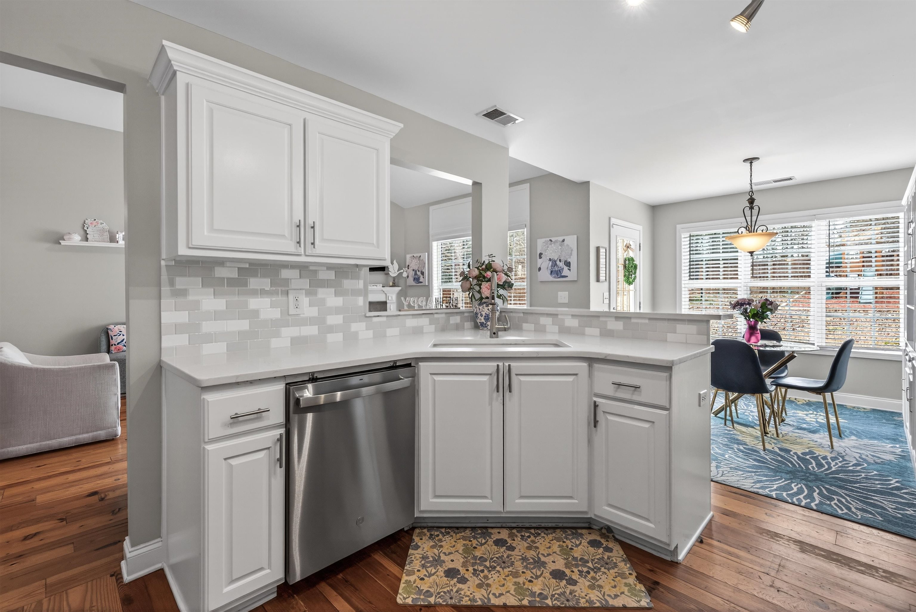 1111 WHISPERING LAKES DRIVE