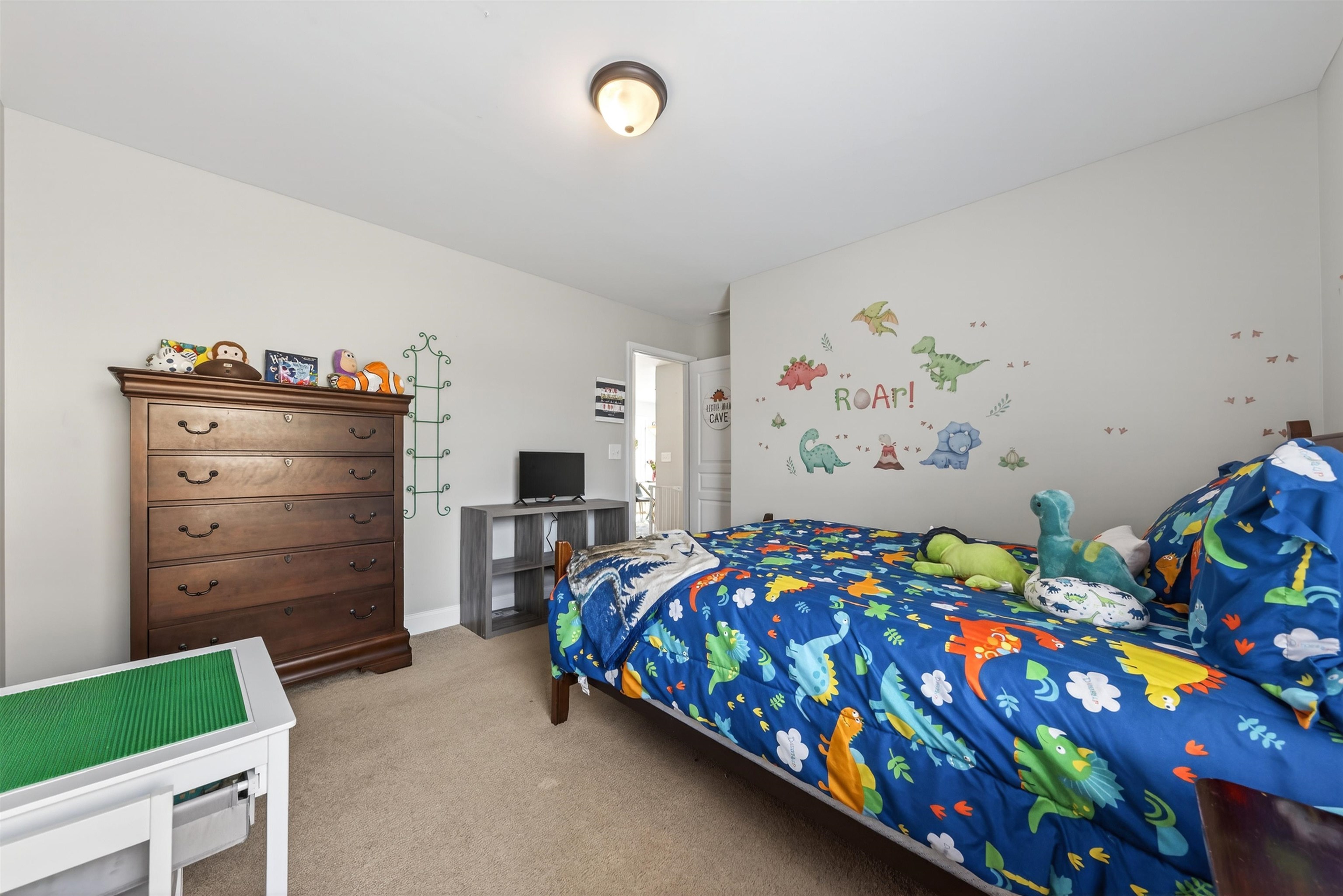 1111 WHISPERING LAKES DRIVE