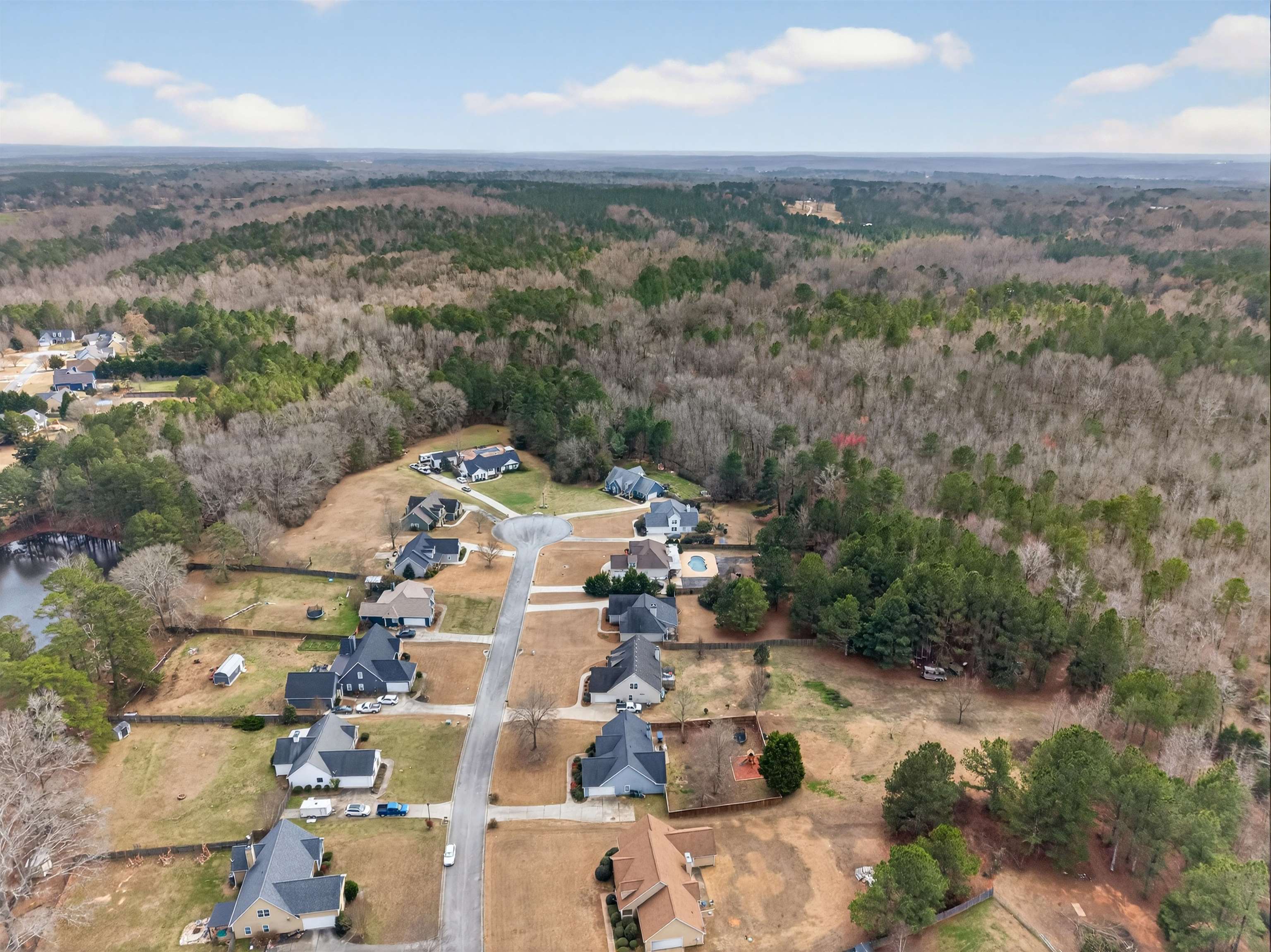 1111 WHISPERING LAKES DRIVE