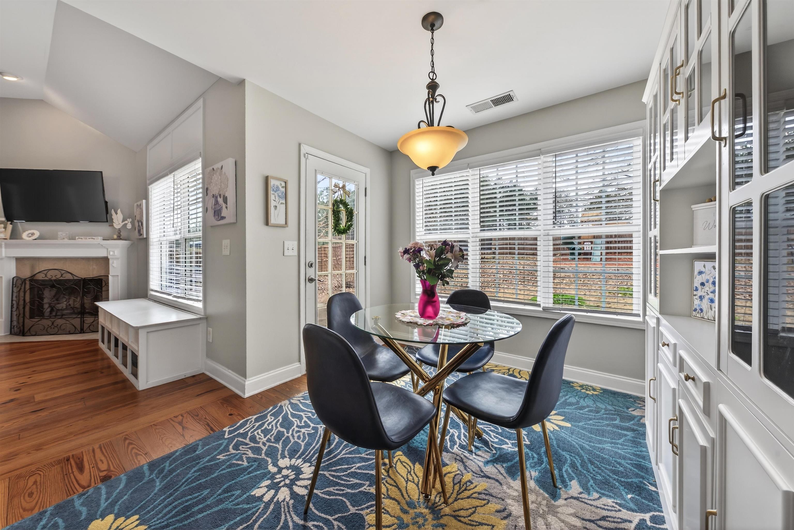 1111 WHISPERING LAKES DRIVE