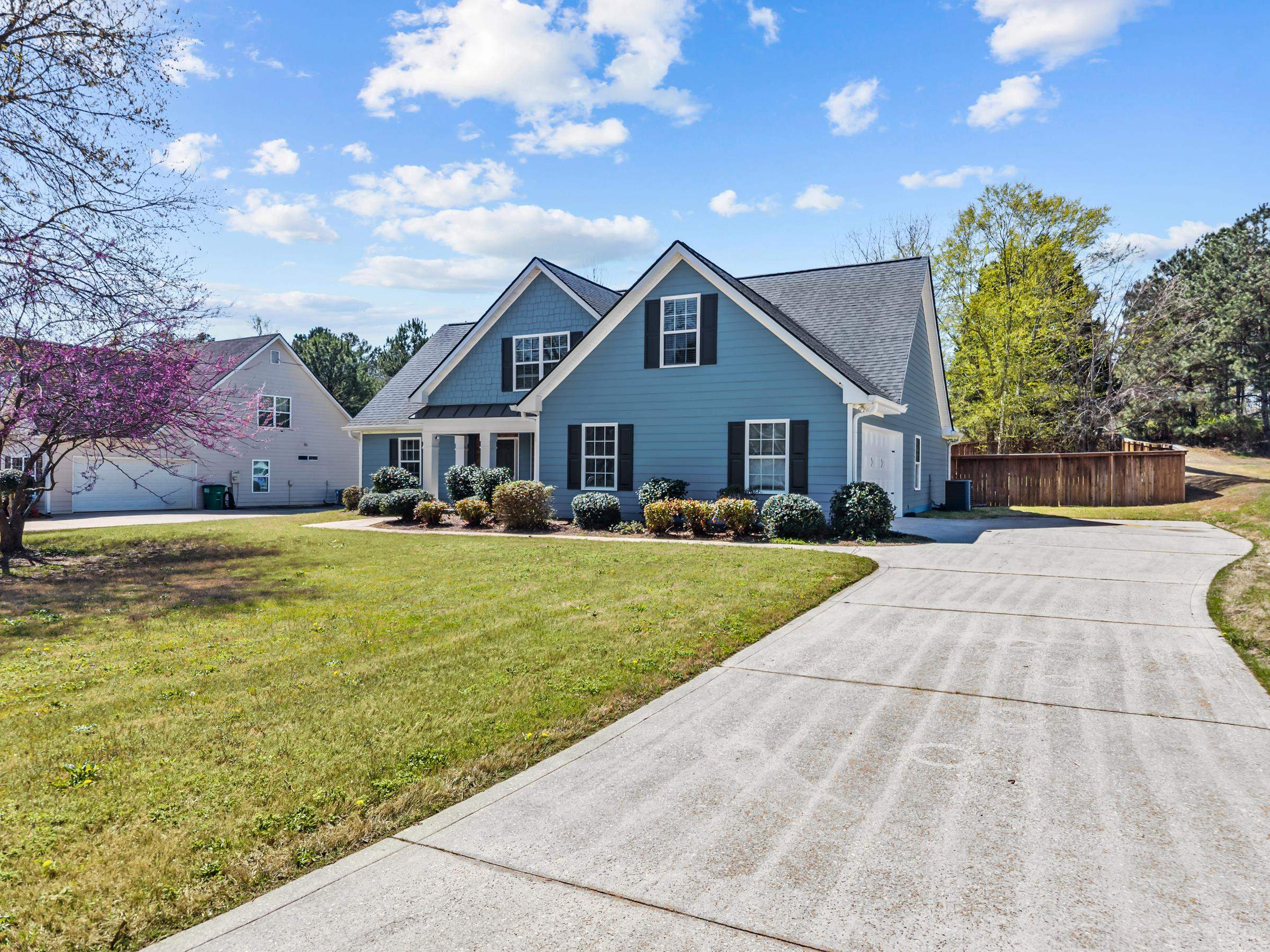 1111 WHISPERING LAKES DRIVE