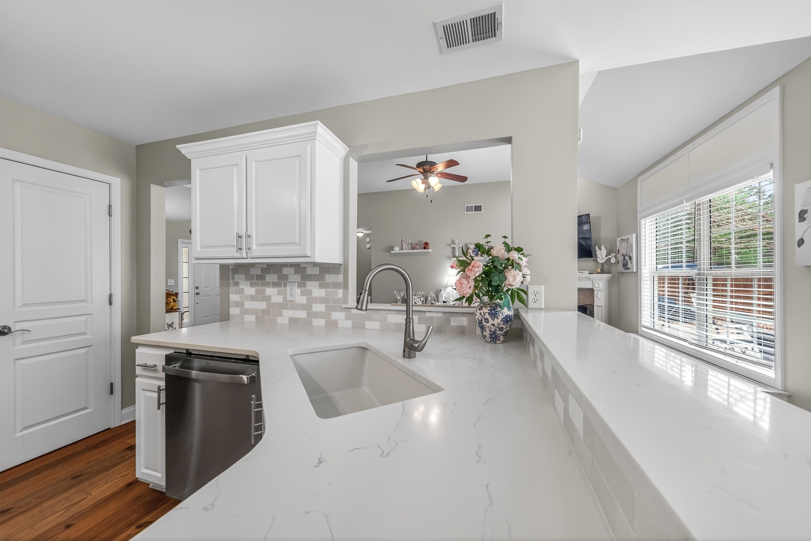 1111 WHISPERING LAKES DRIVE