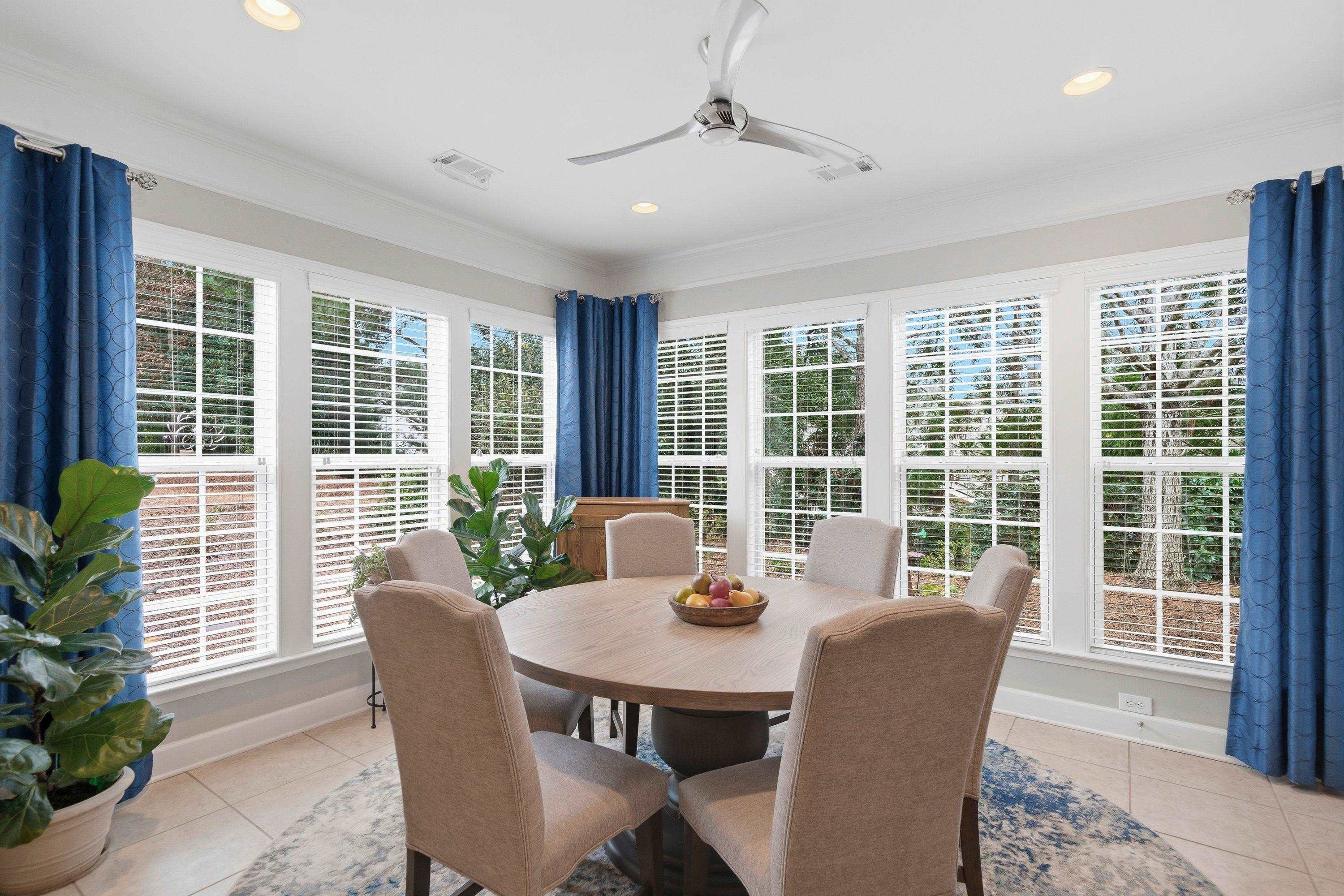 1011 CREEKWOOD PLACE