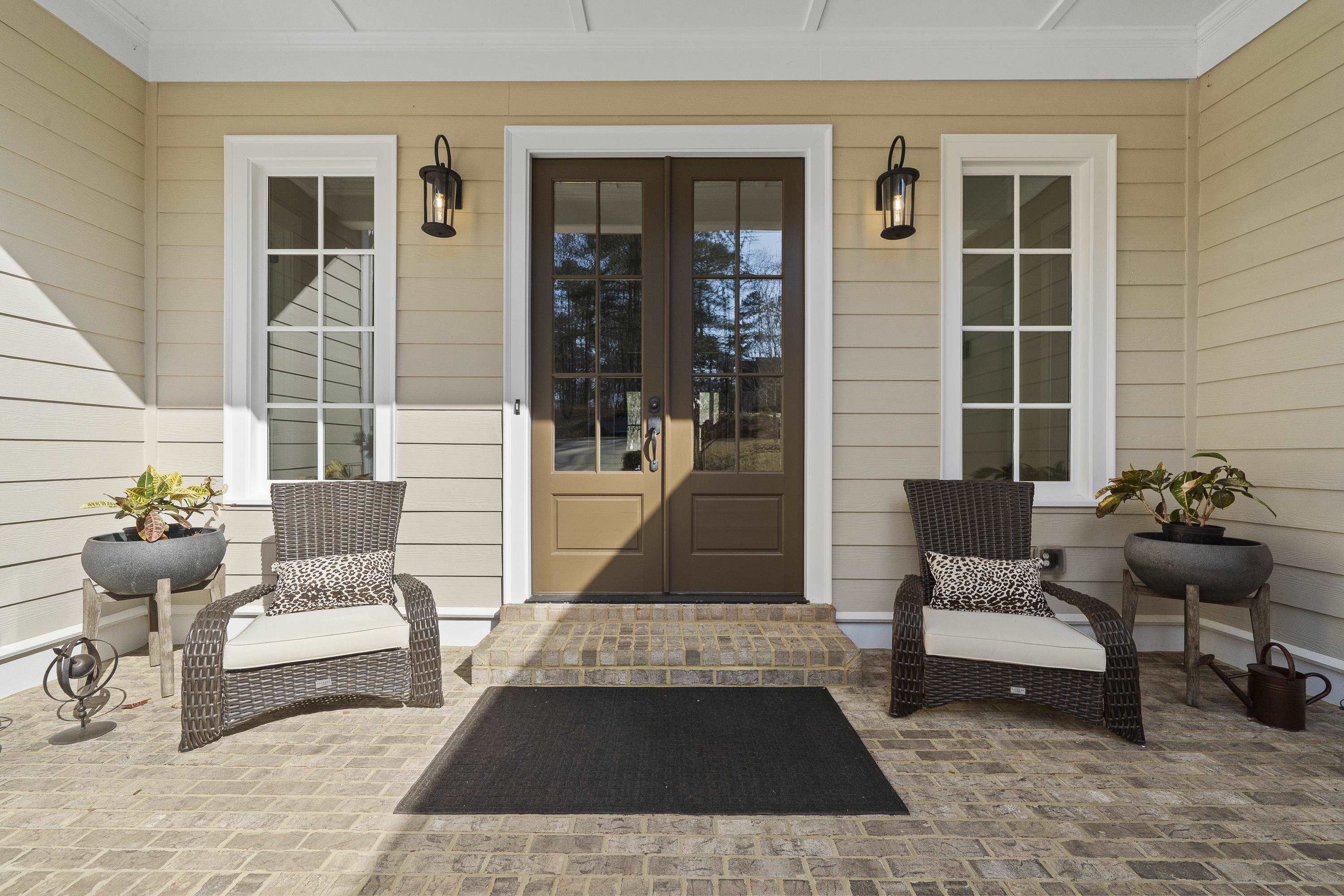 1020 TURNBERRY CIRCLE