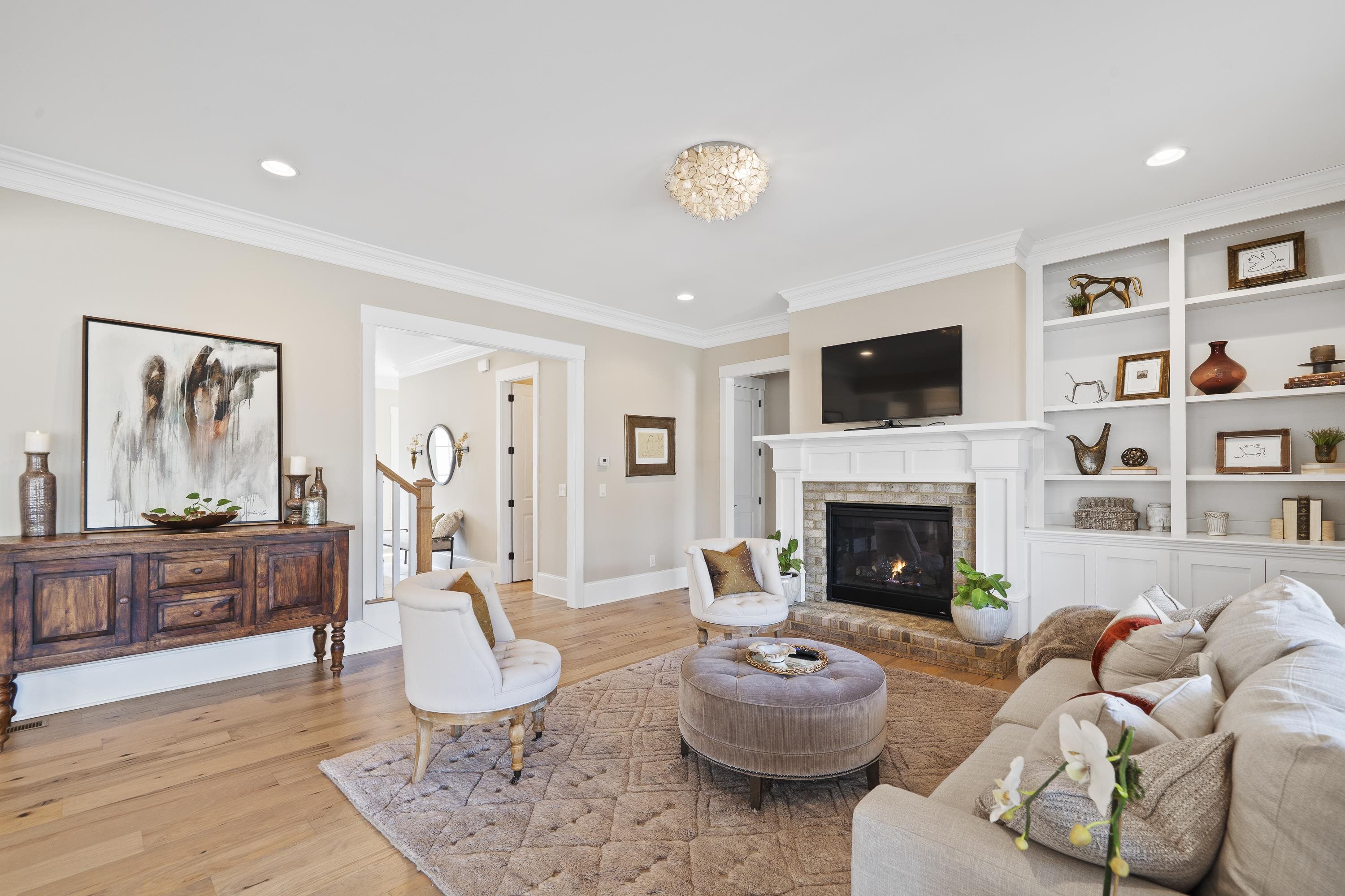 1020 TURNBERRY CIRCLE