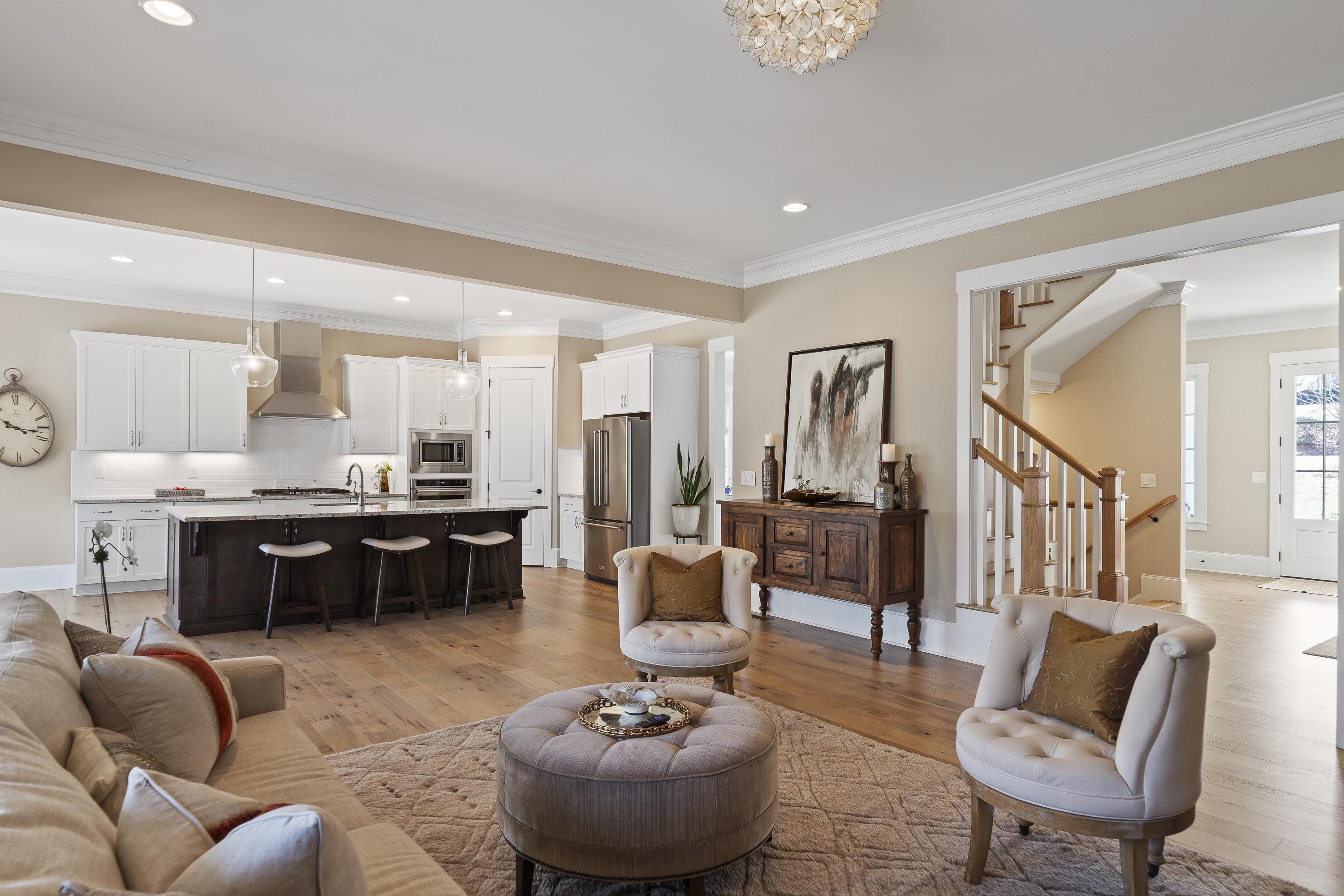 1020 TURNBERRY CIRCLE