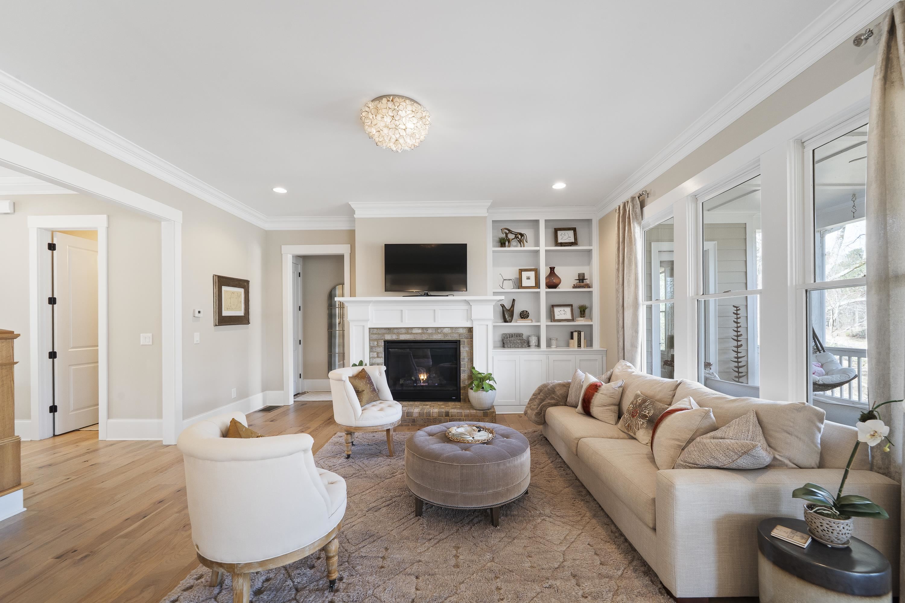 1020 TURNBERRY CIRCLE