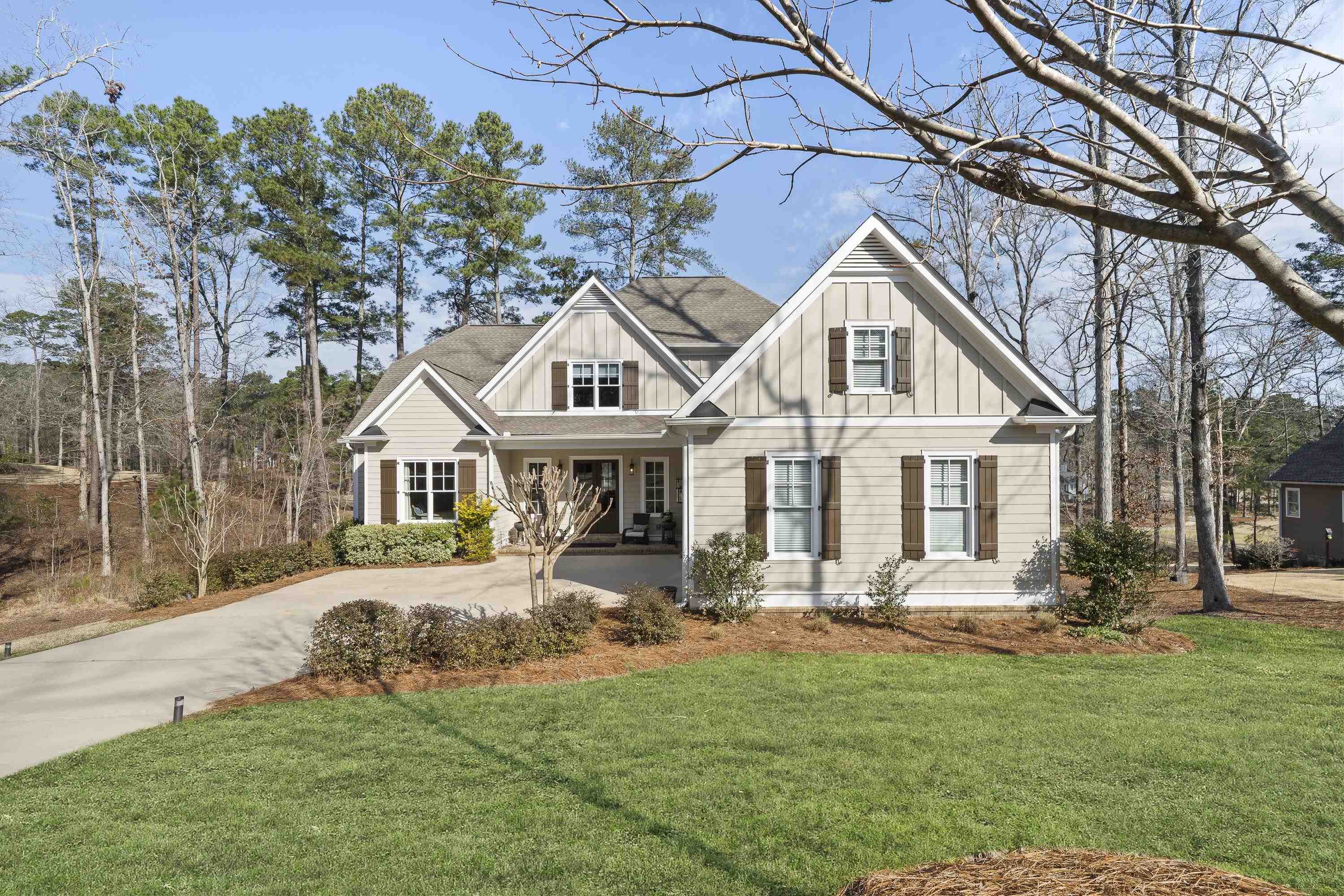 1020 TURNBERRY CIRCLE