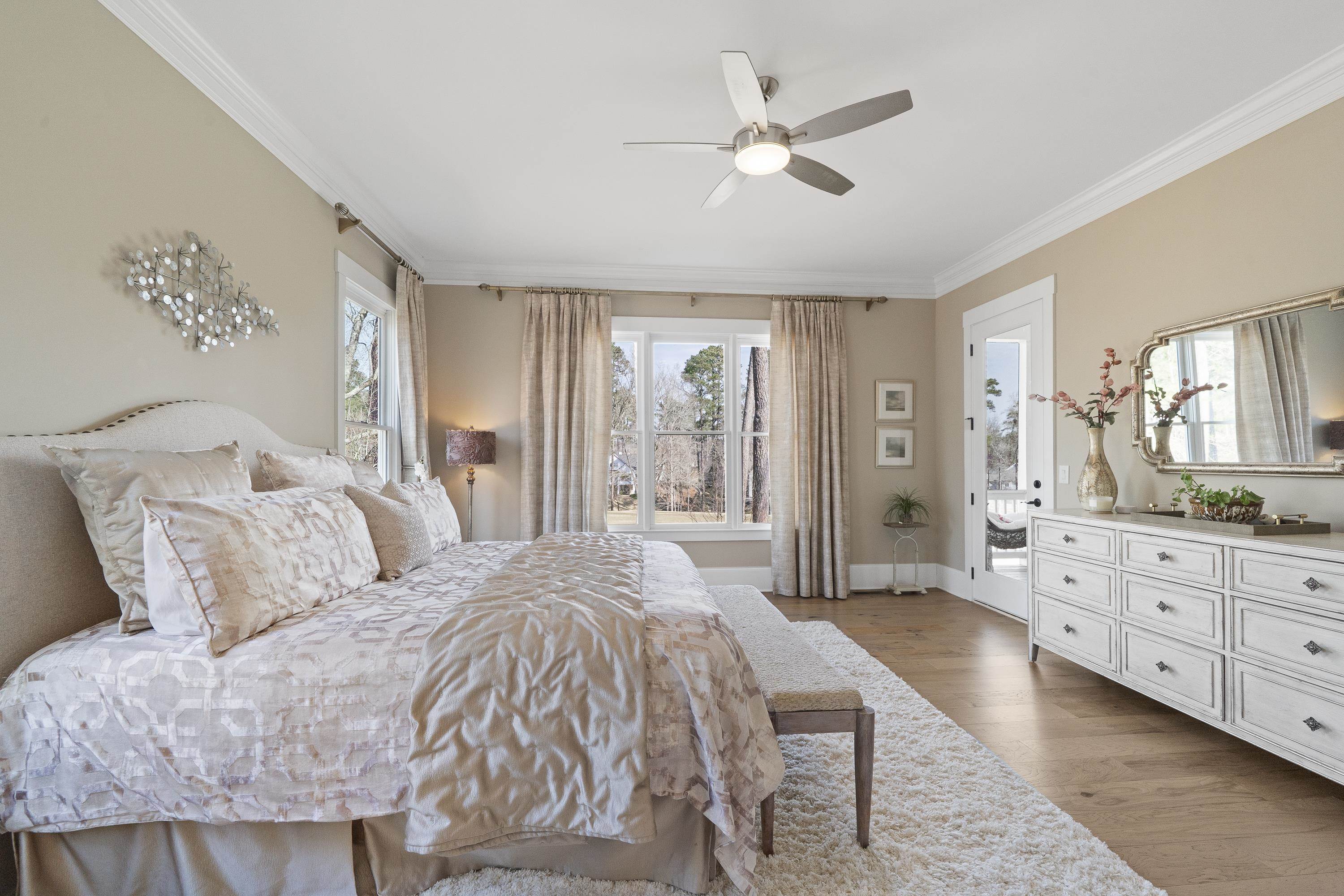 1020 TURNBERRY CIRCLE