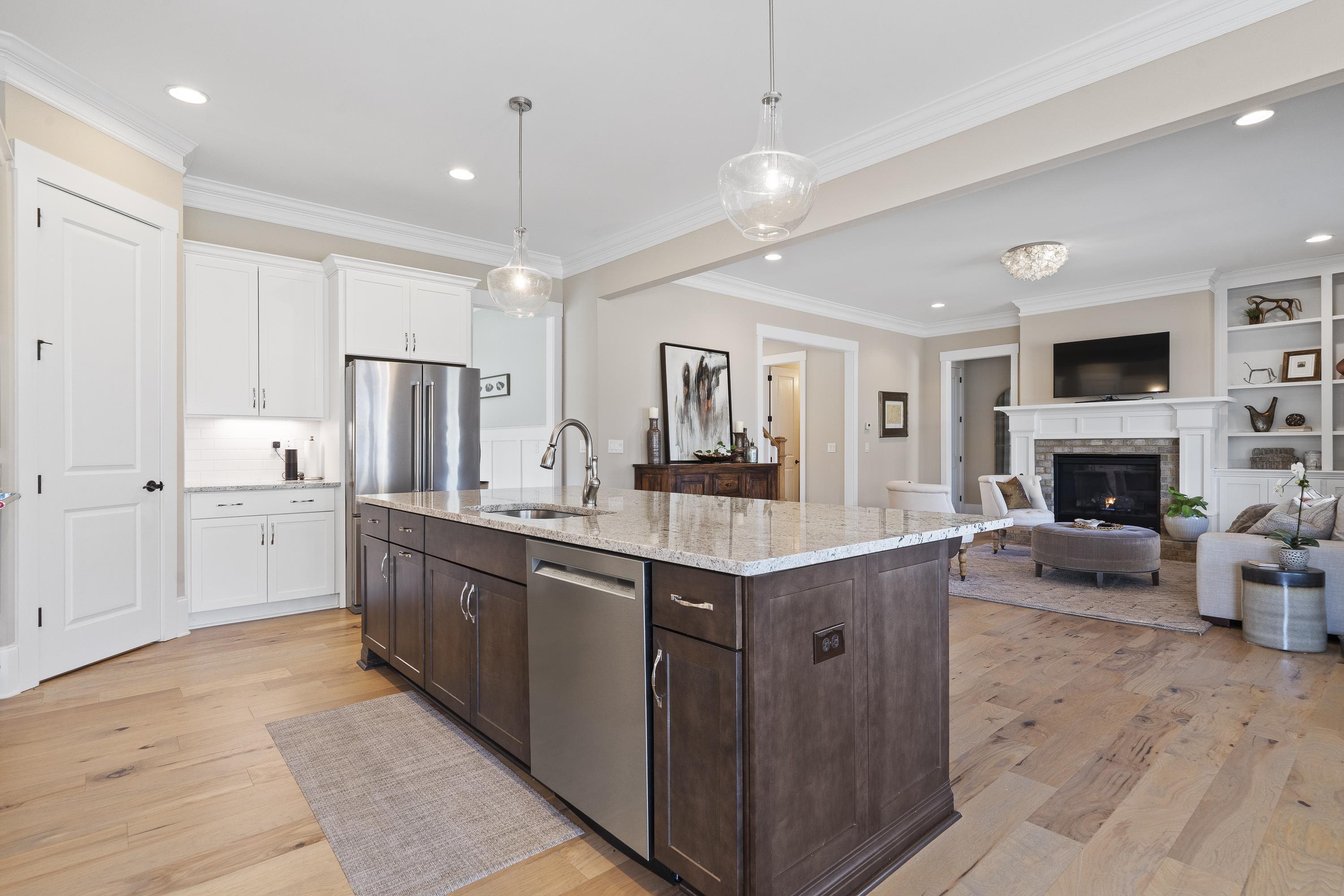 1020 TURNBERRY CIRCLE