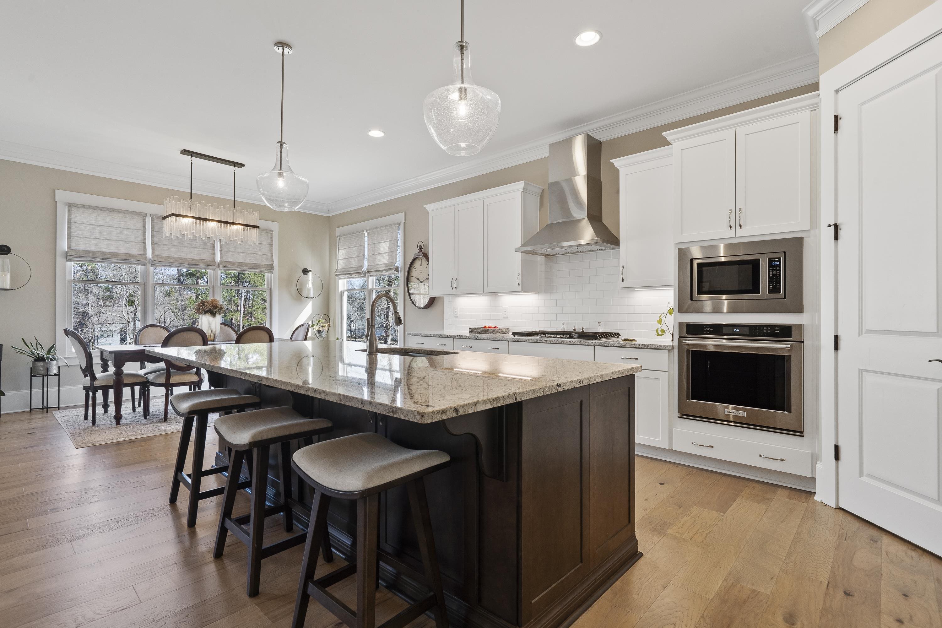 1020 TURNBERRY CIRCLE