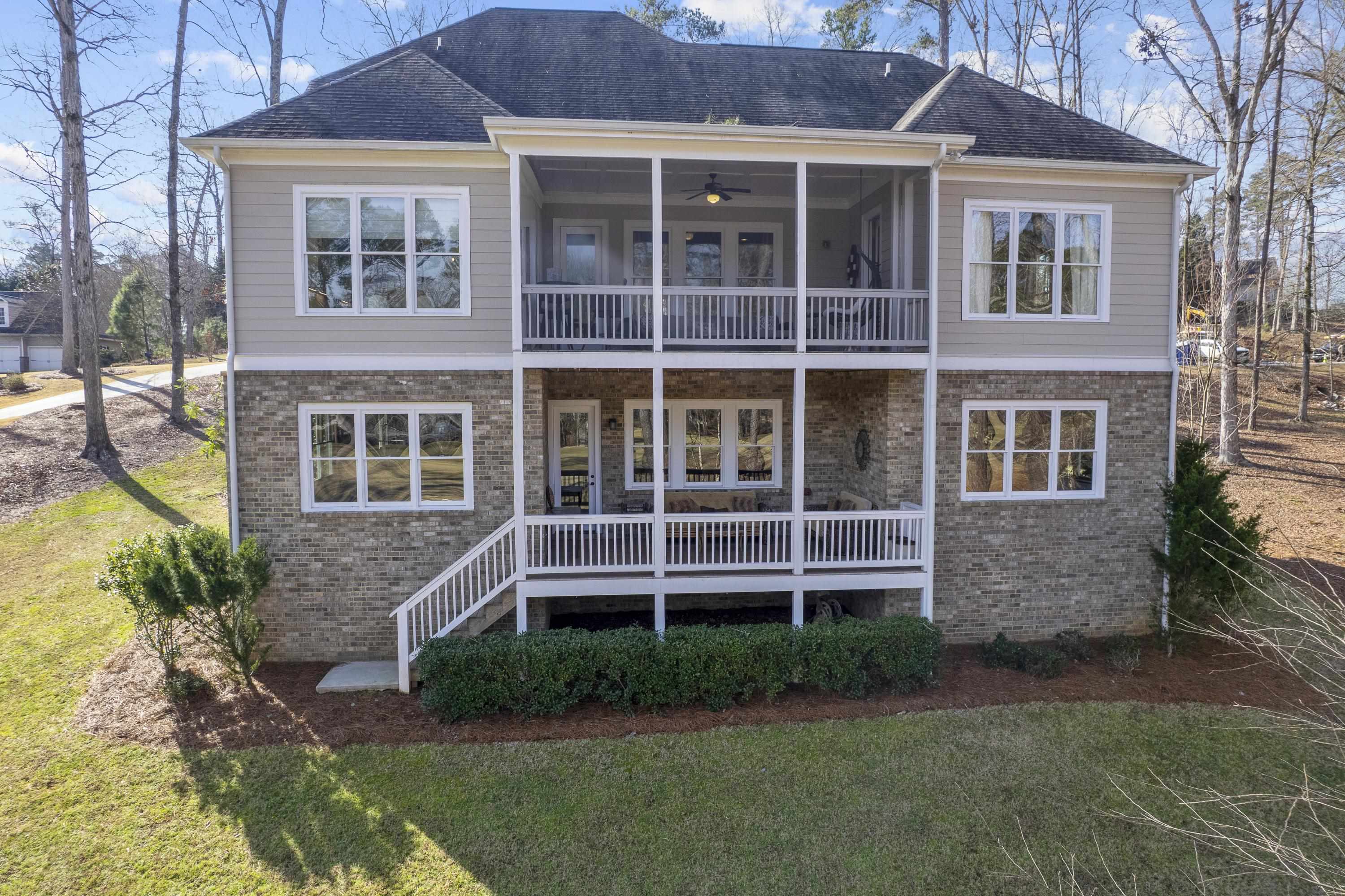 1020 TURNBERRY CIRCLE