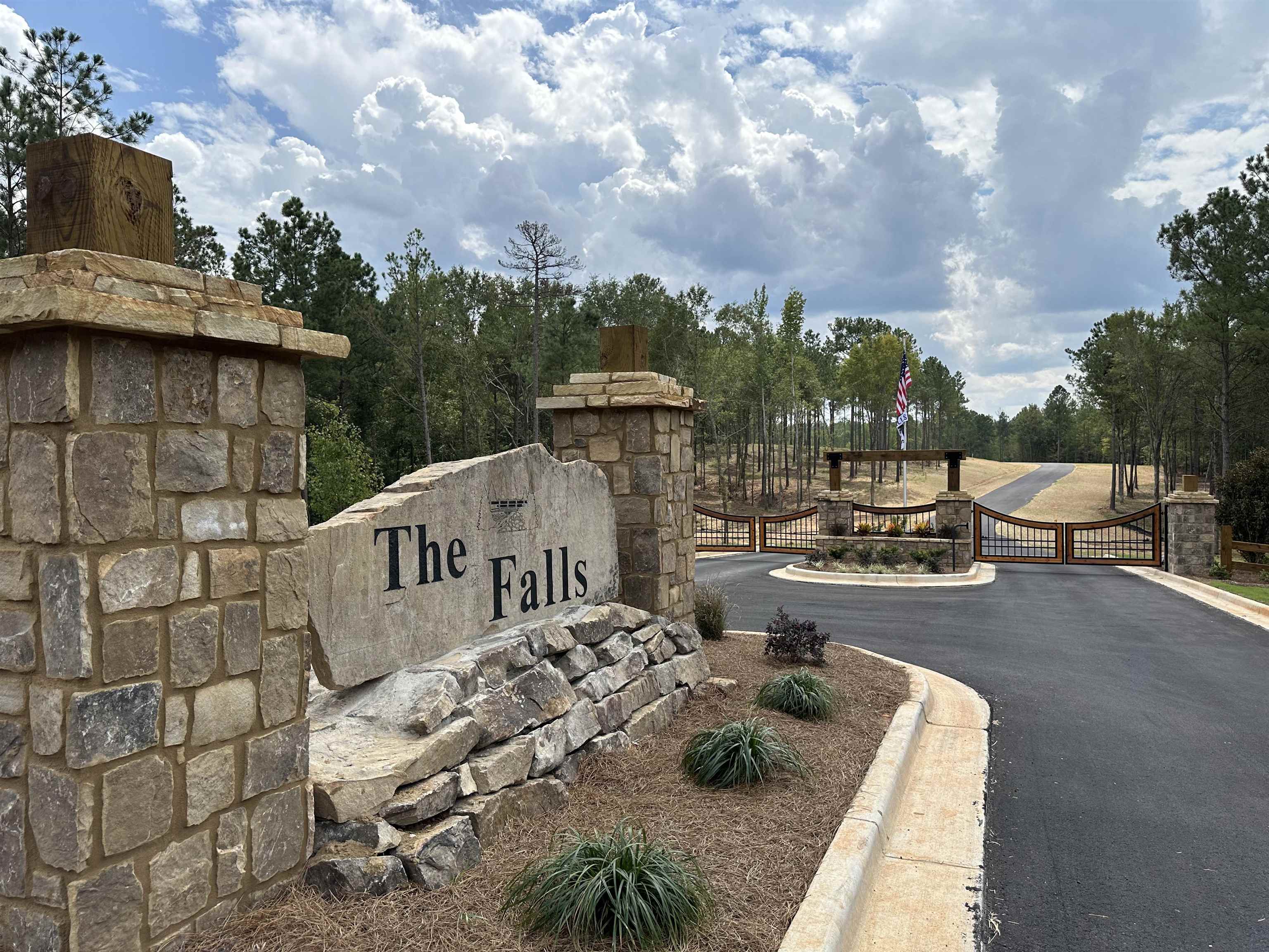 401 WHITE OAK COVE # 61