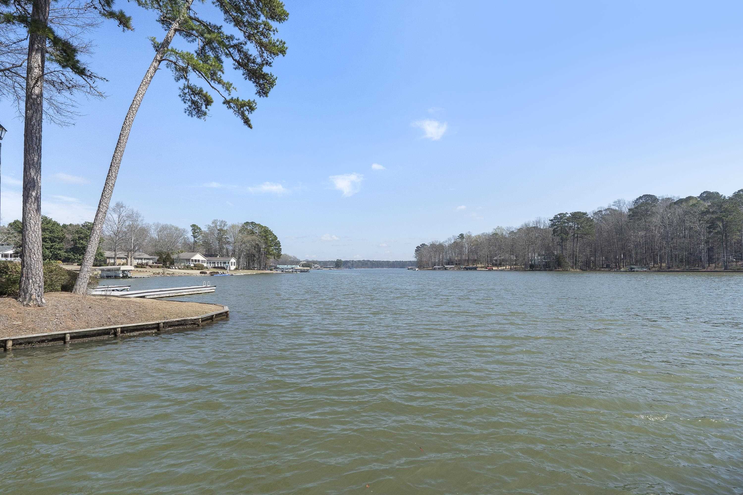 301 PORT LAZ LANE