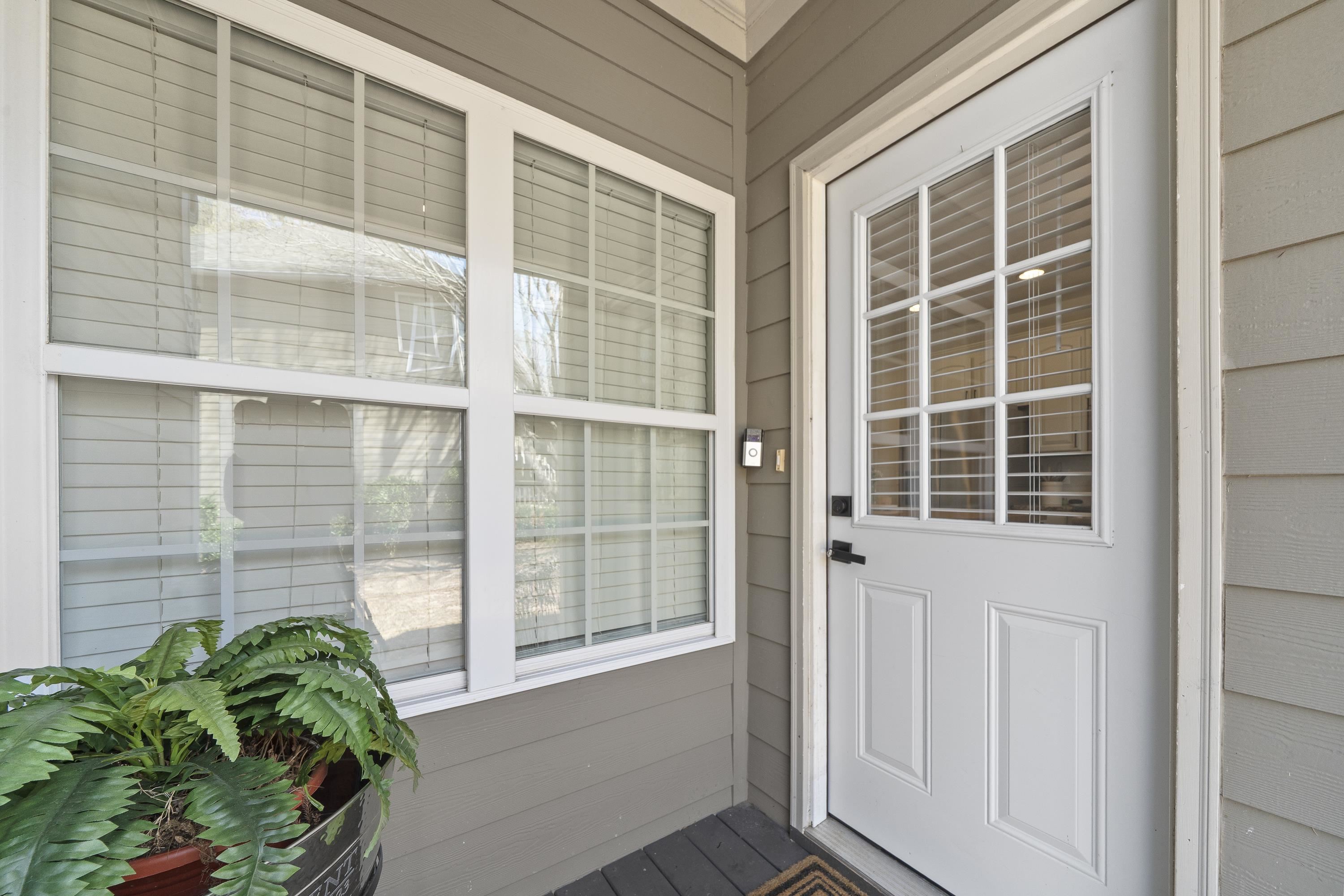301 PORT LAZ LANE