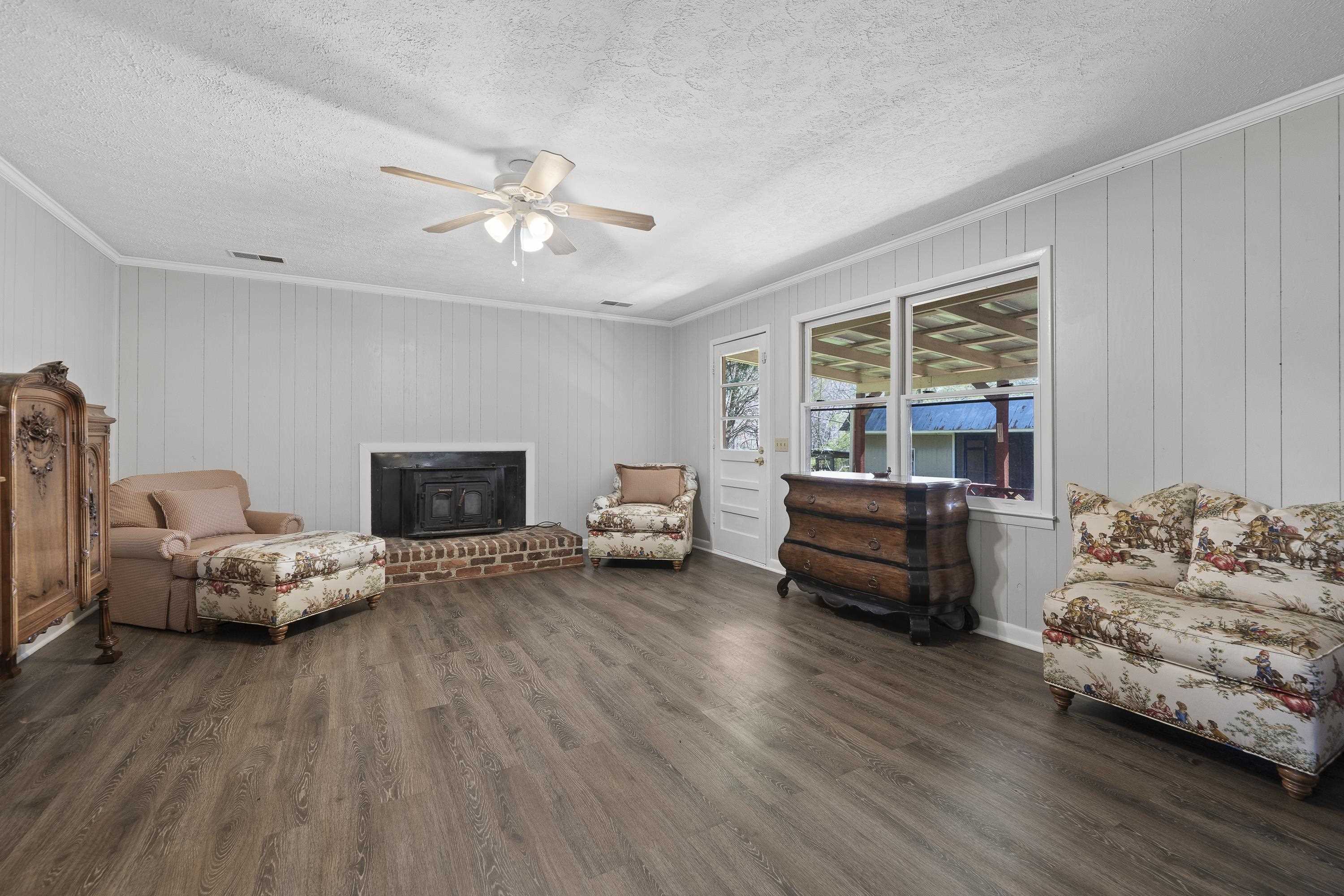 3021 PENFIELD ROAD