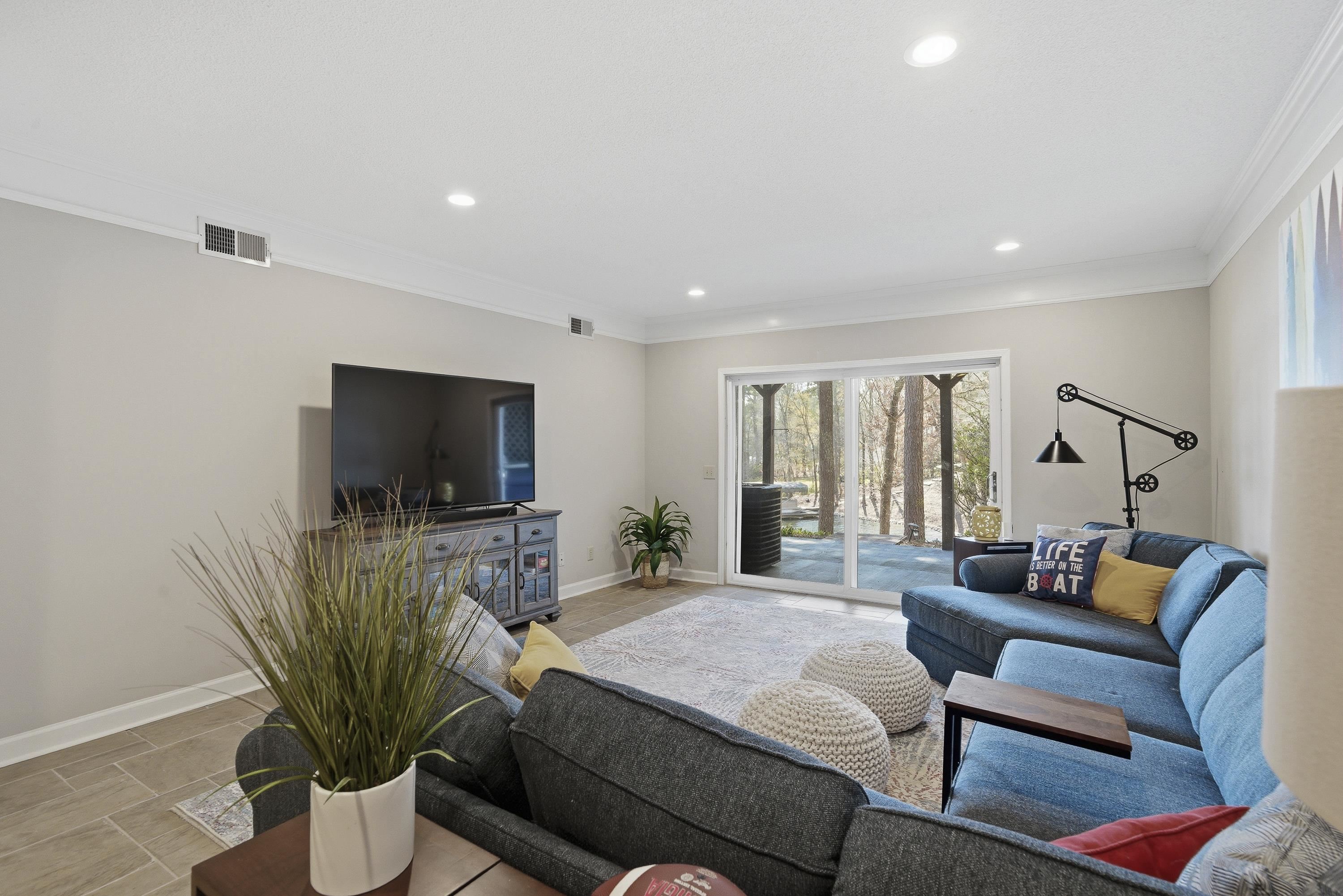 1073 WHARFSIDE COURT