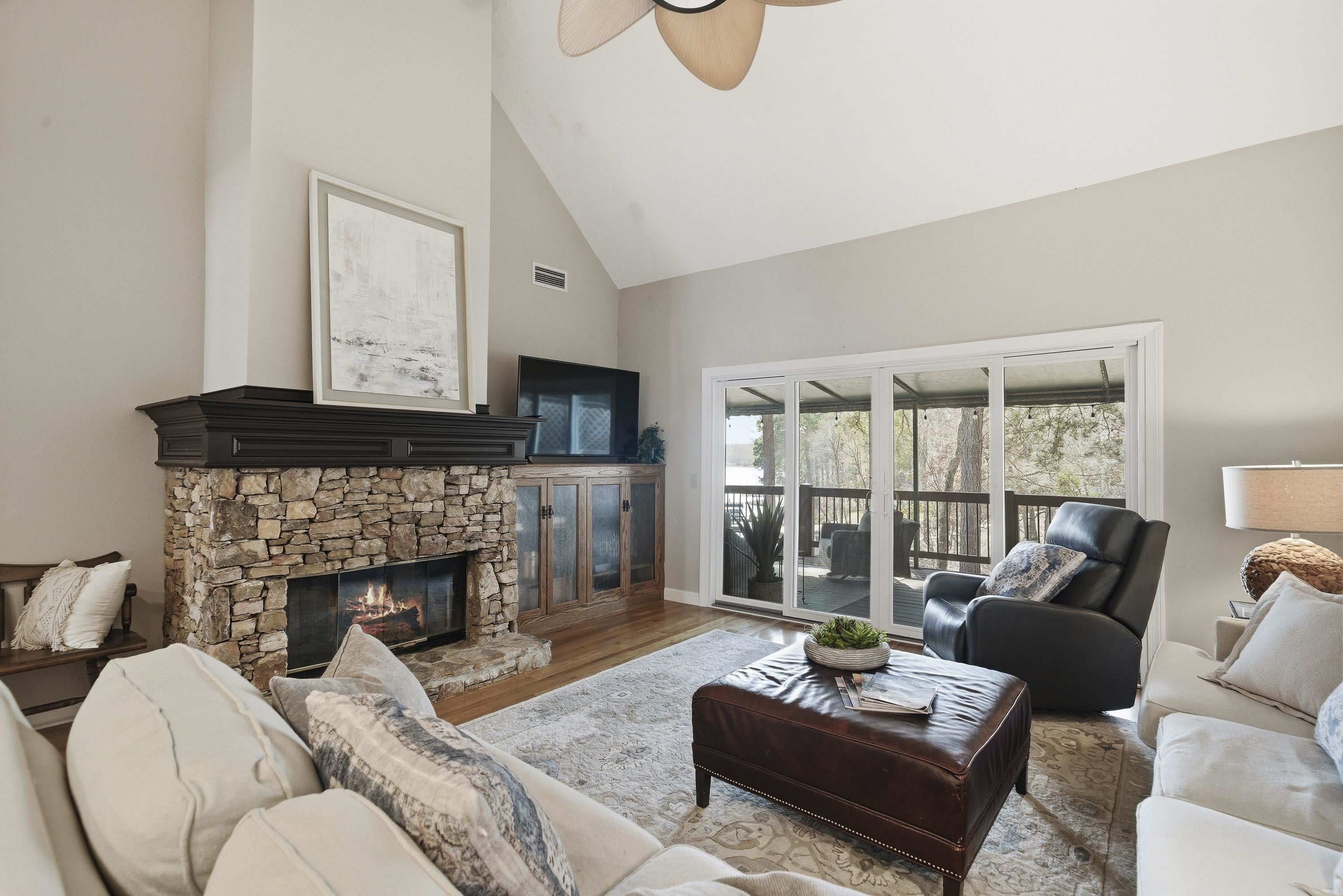 1073 WHARFSIDE COURT