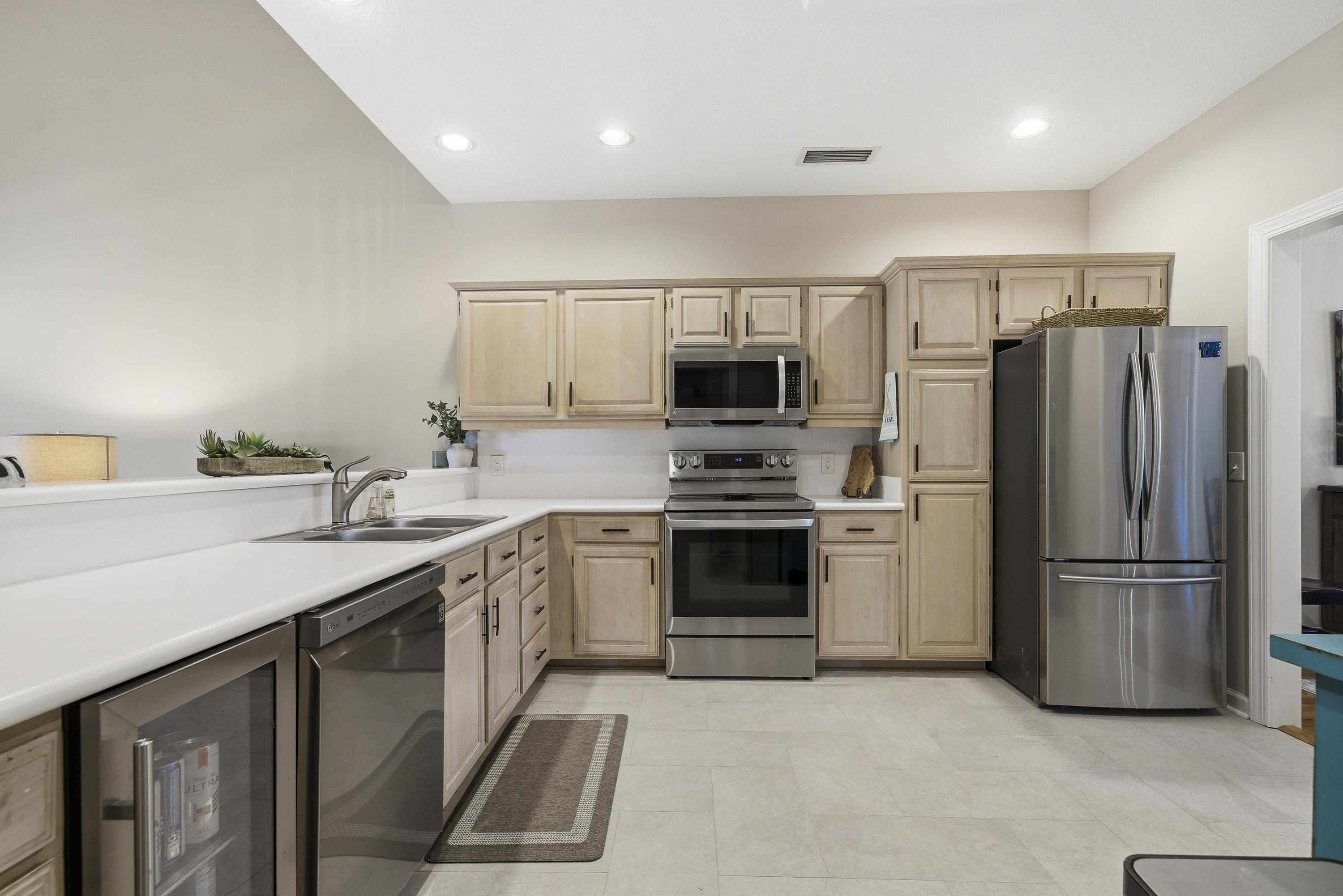 1073 WHARFSIDE COURT
