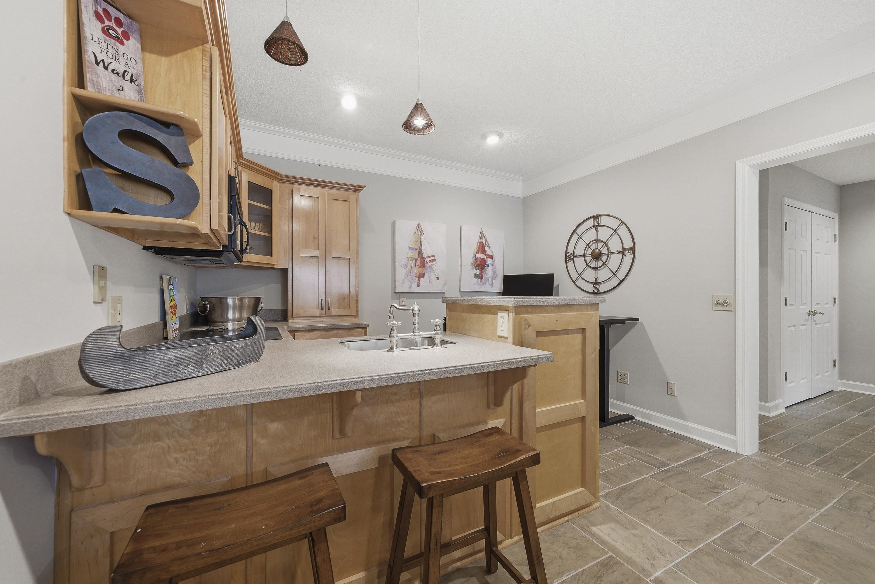 1073 WHARFSIDE COURT