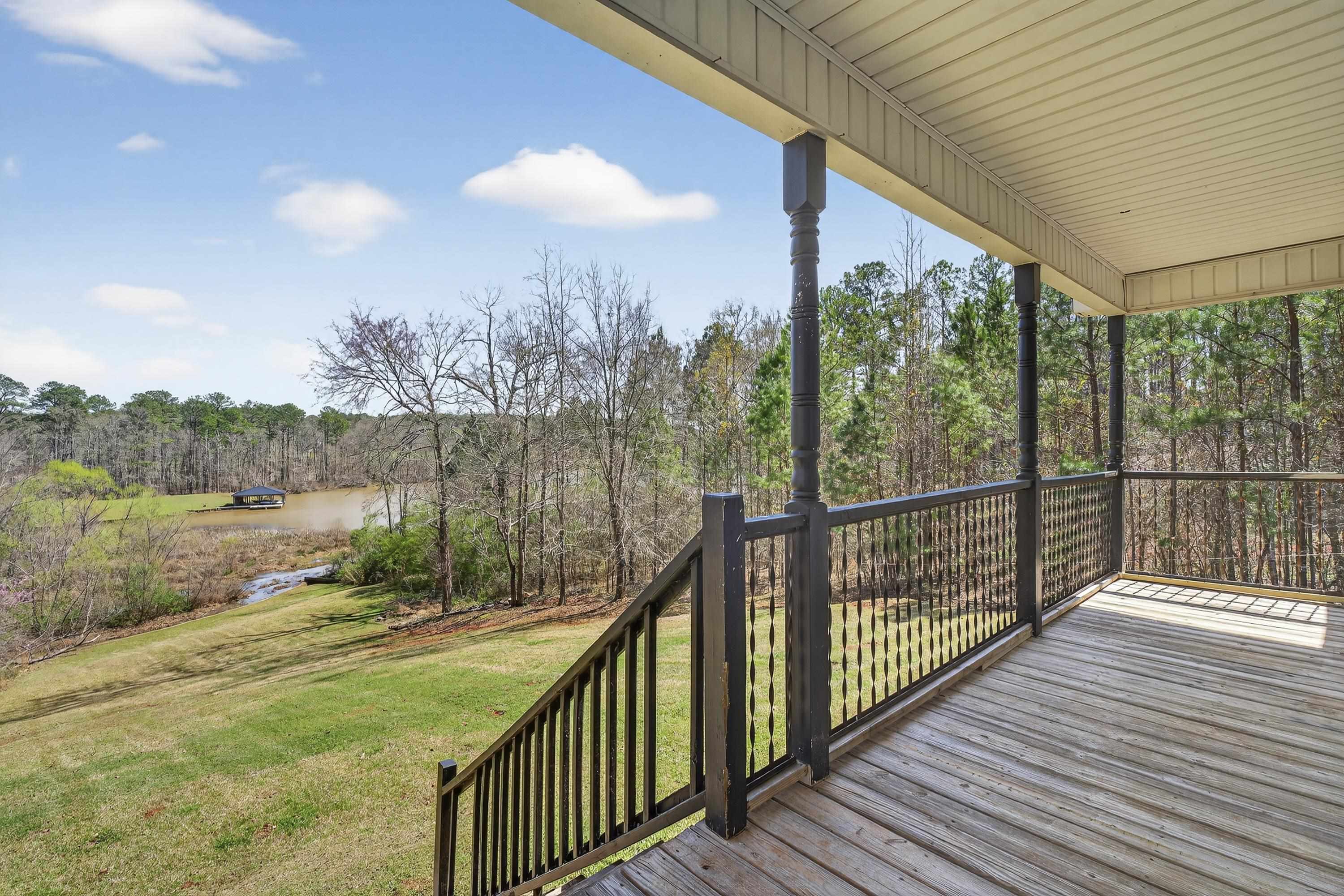 180 ANCHOR POINT DRIVE