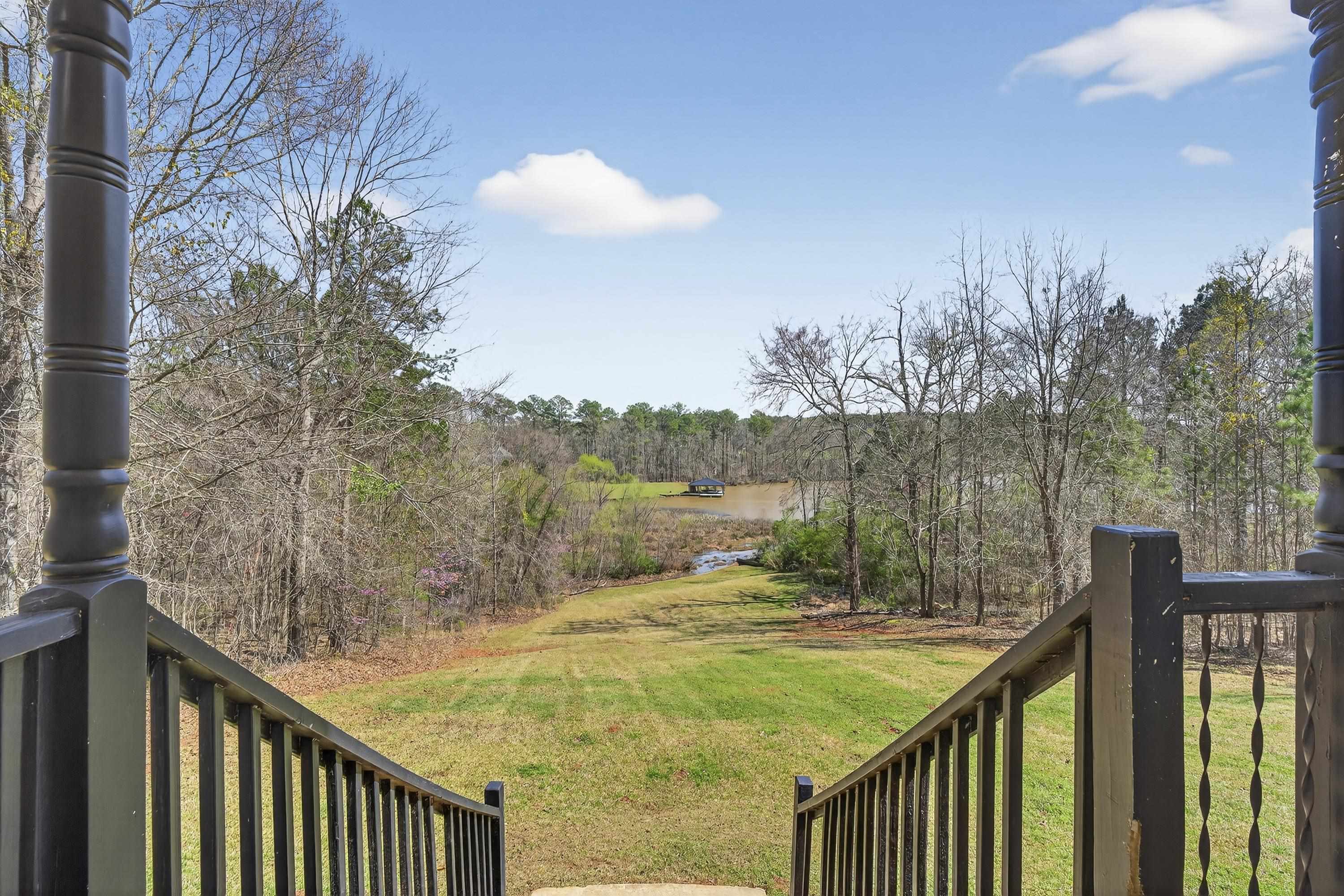 180 ANCHOR POINT DRIVE