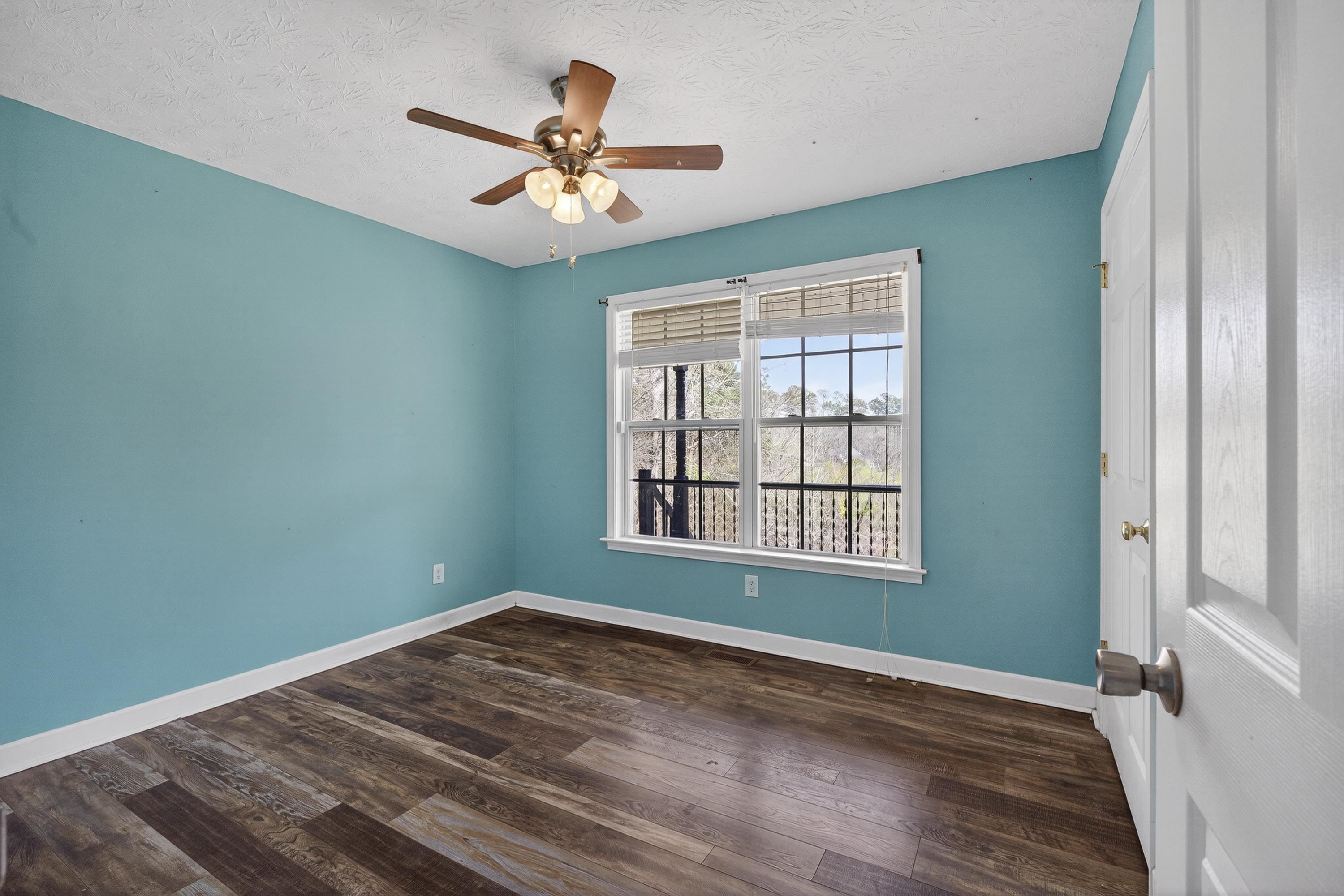 180 ANCHOR POINT DRIVE