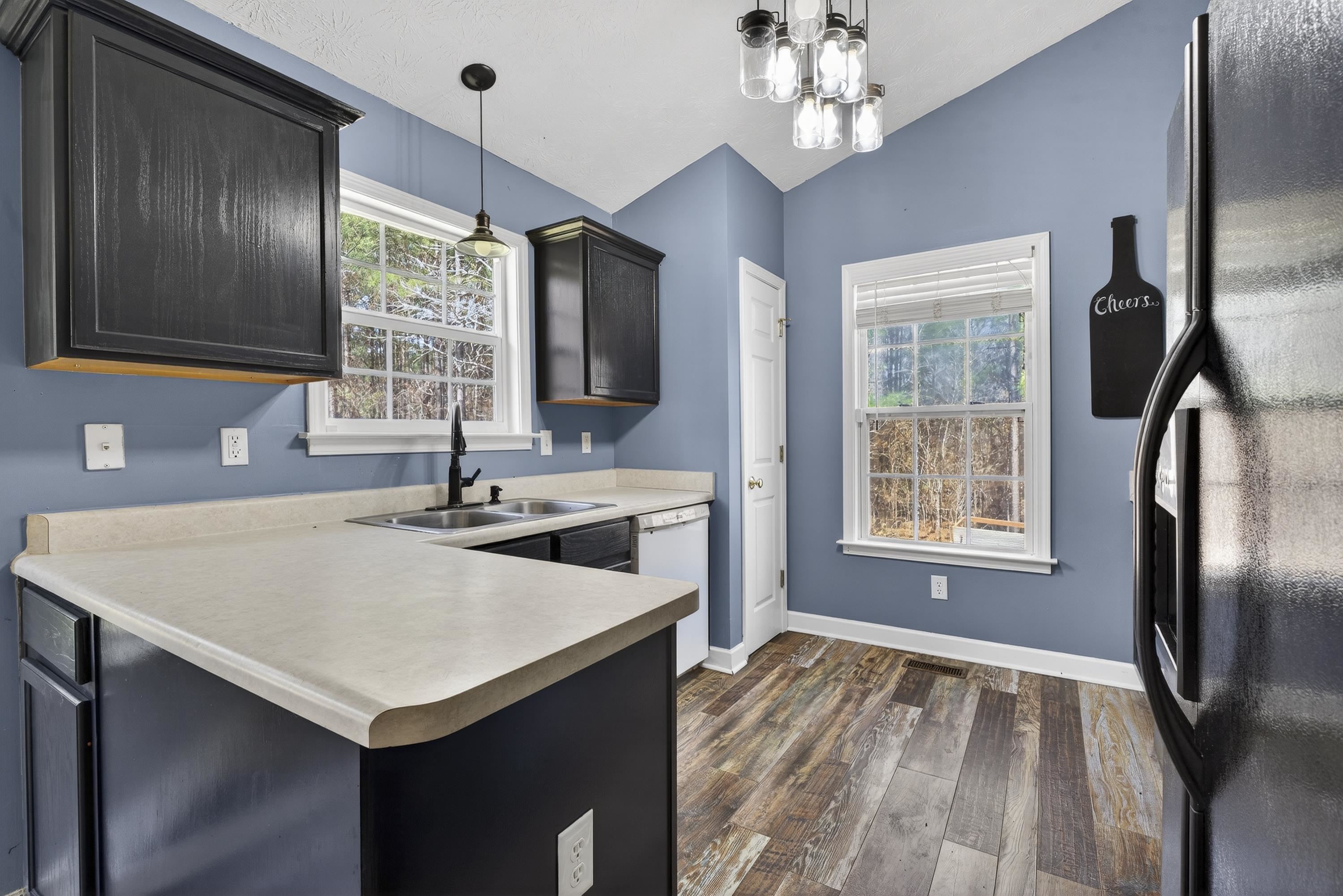 180 ANCHOR POINT DRIVE