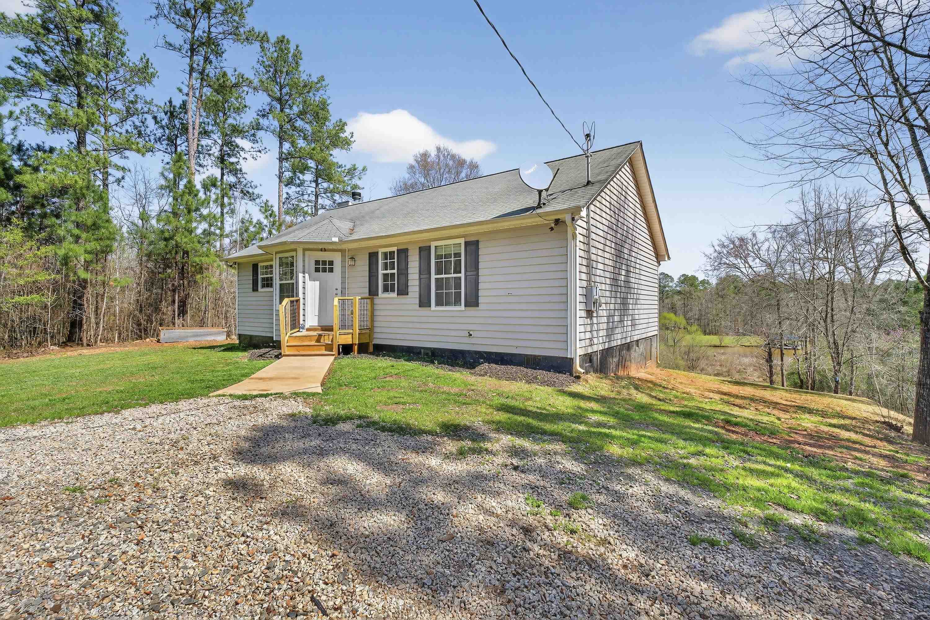 180 ANCHOR POINT DRIVE