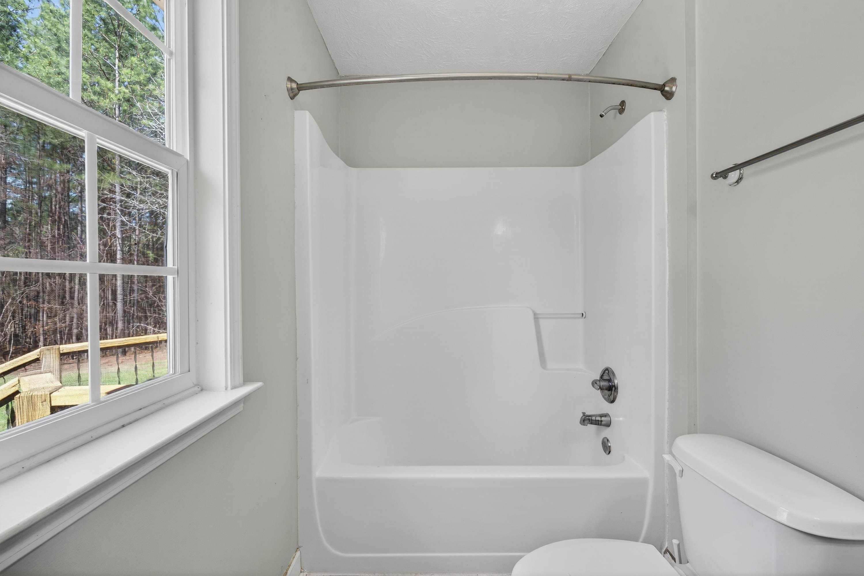 180 ANCHOR POINT DRIVE