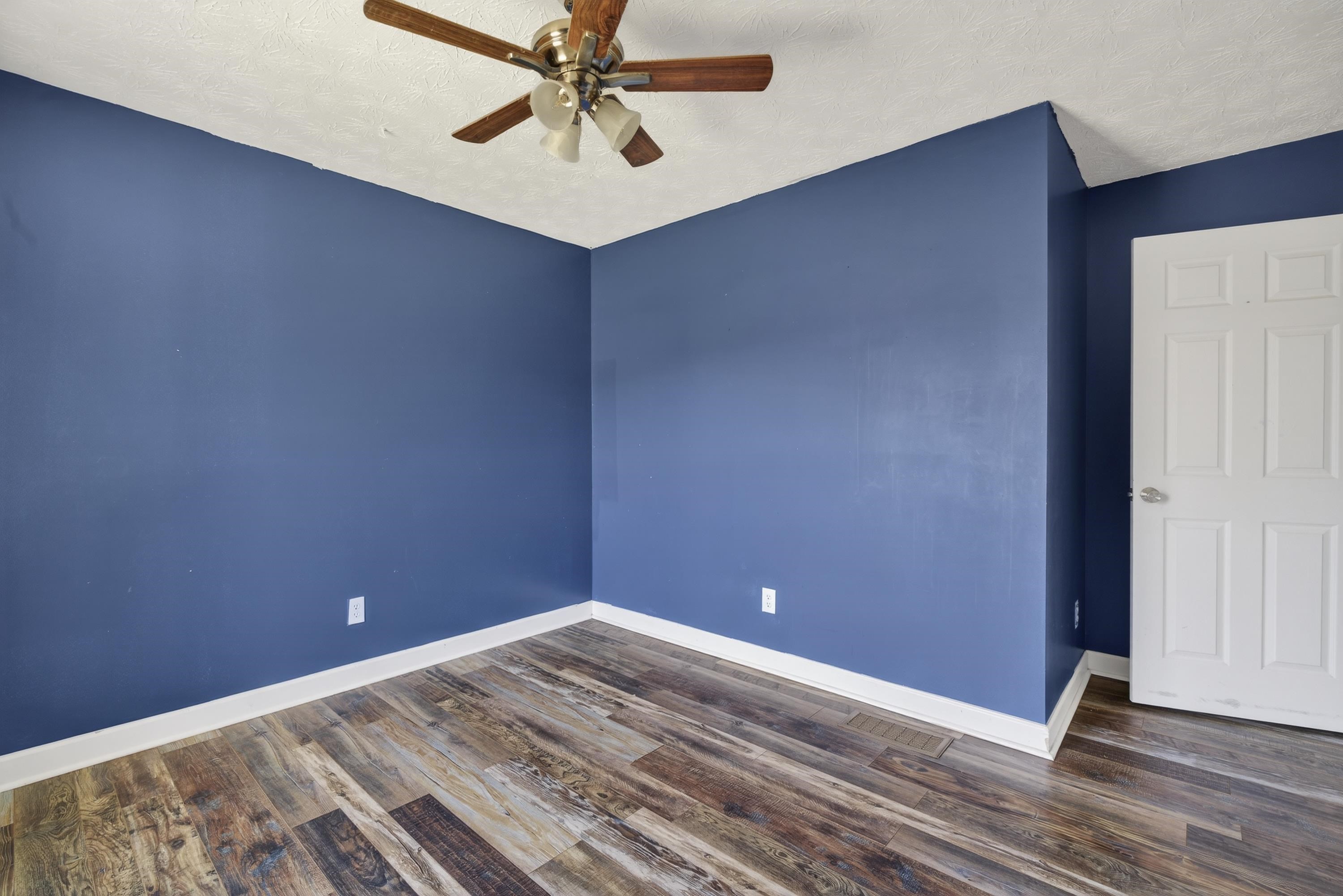 180 ANCHOR POINT DRIVE