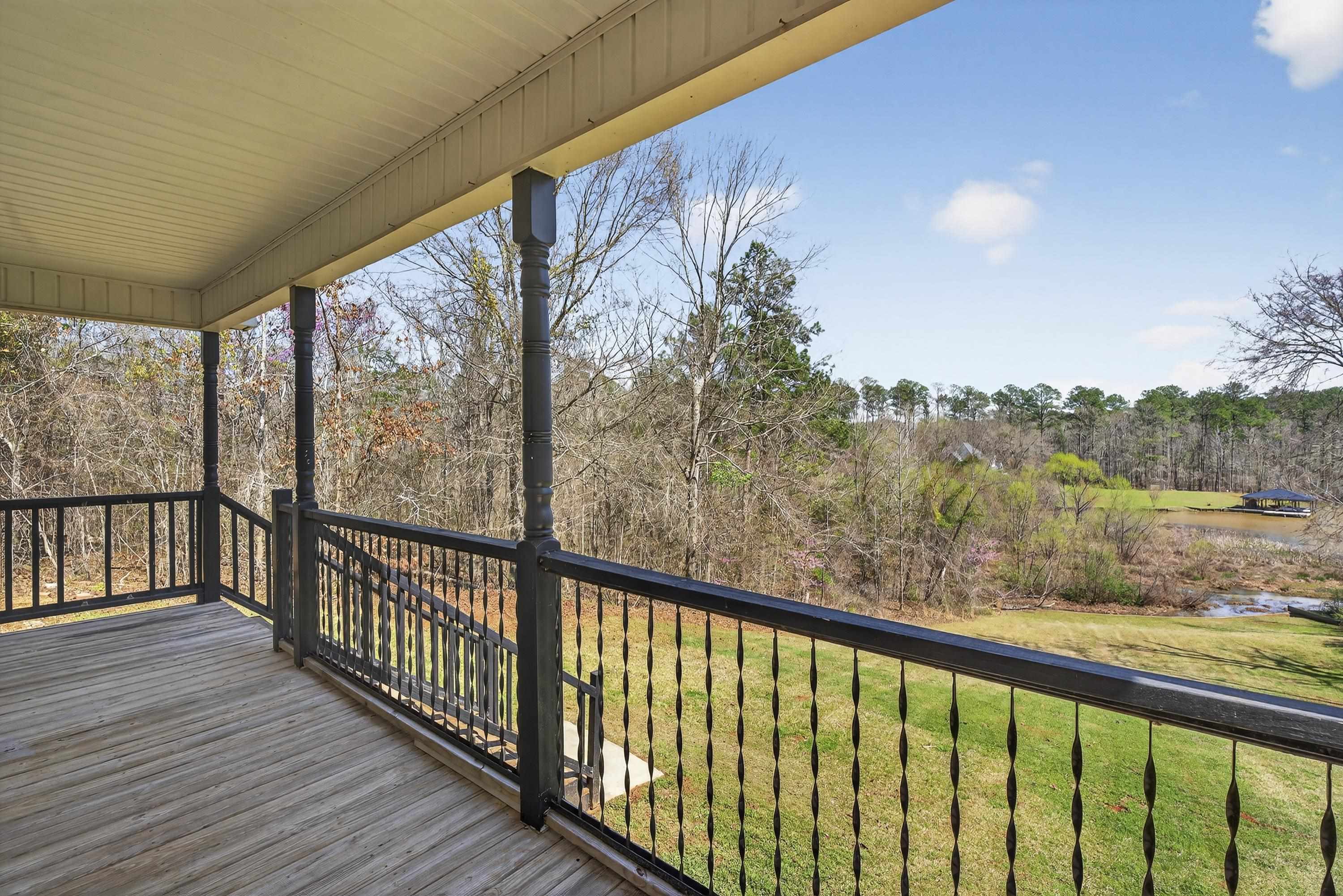 180 ANCHOR POINT DRIVE