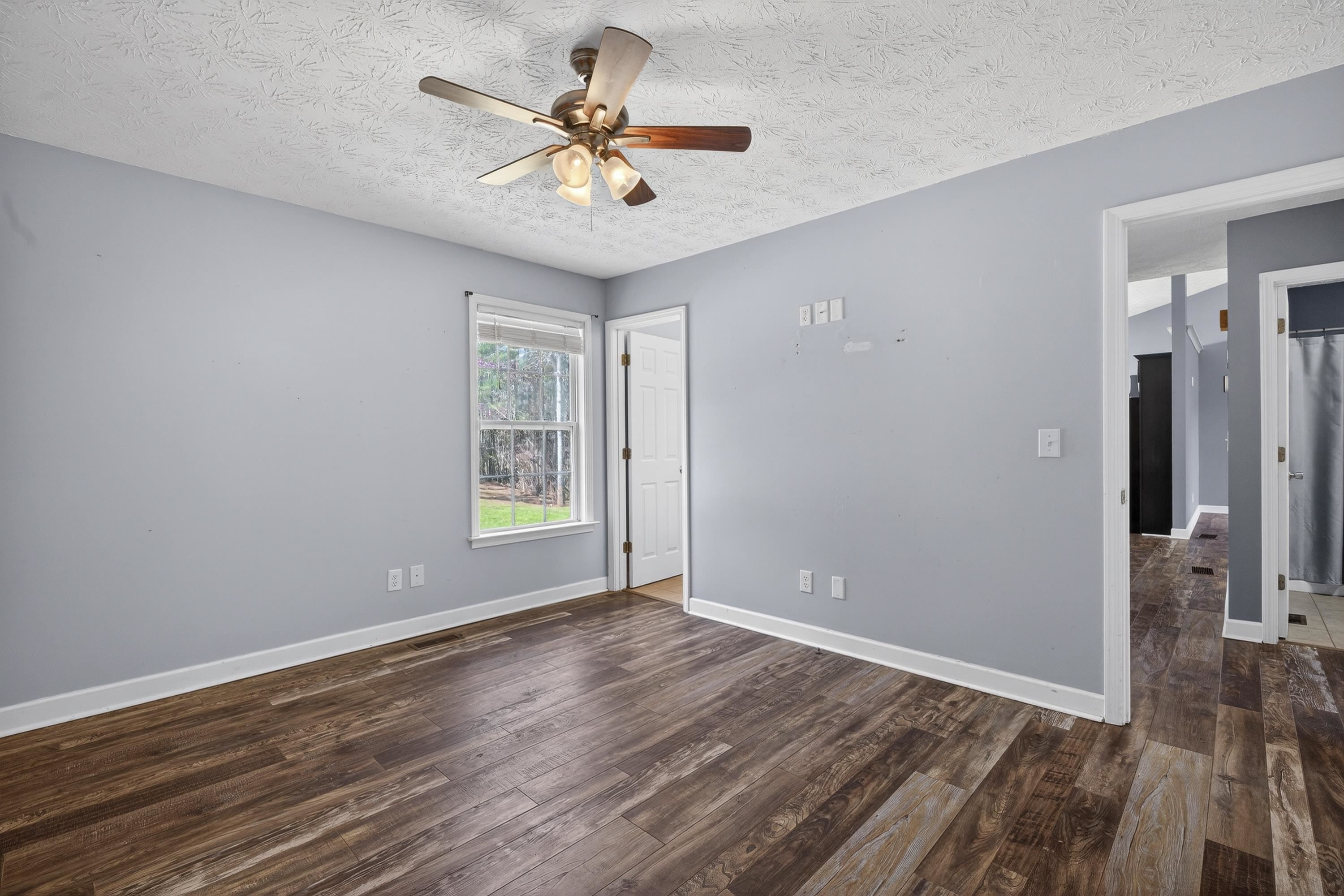 180 ANCHOR POINT DRIVE