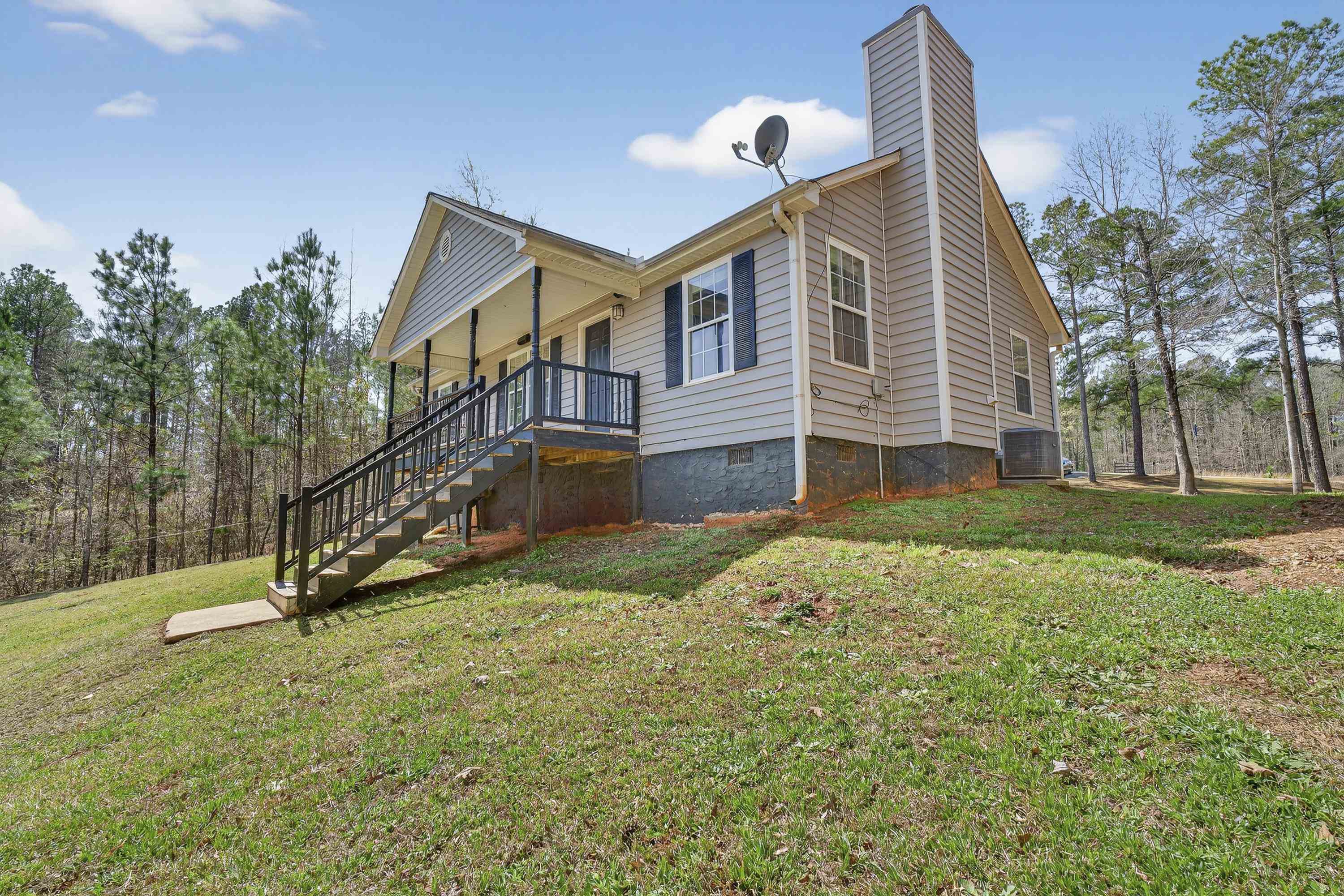 180 ANCHOR POINT DRIVE