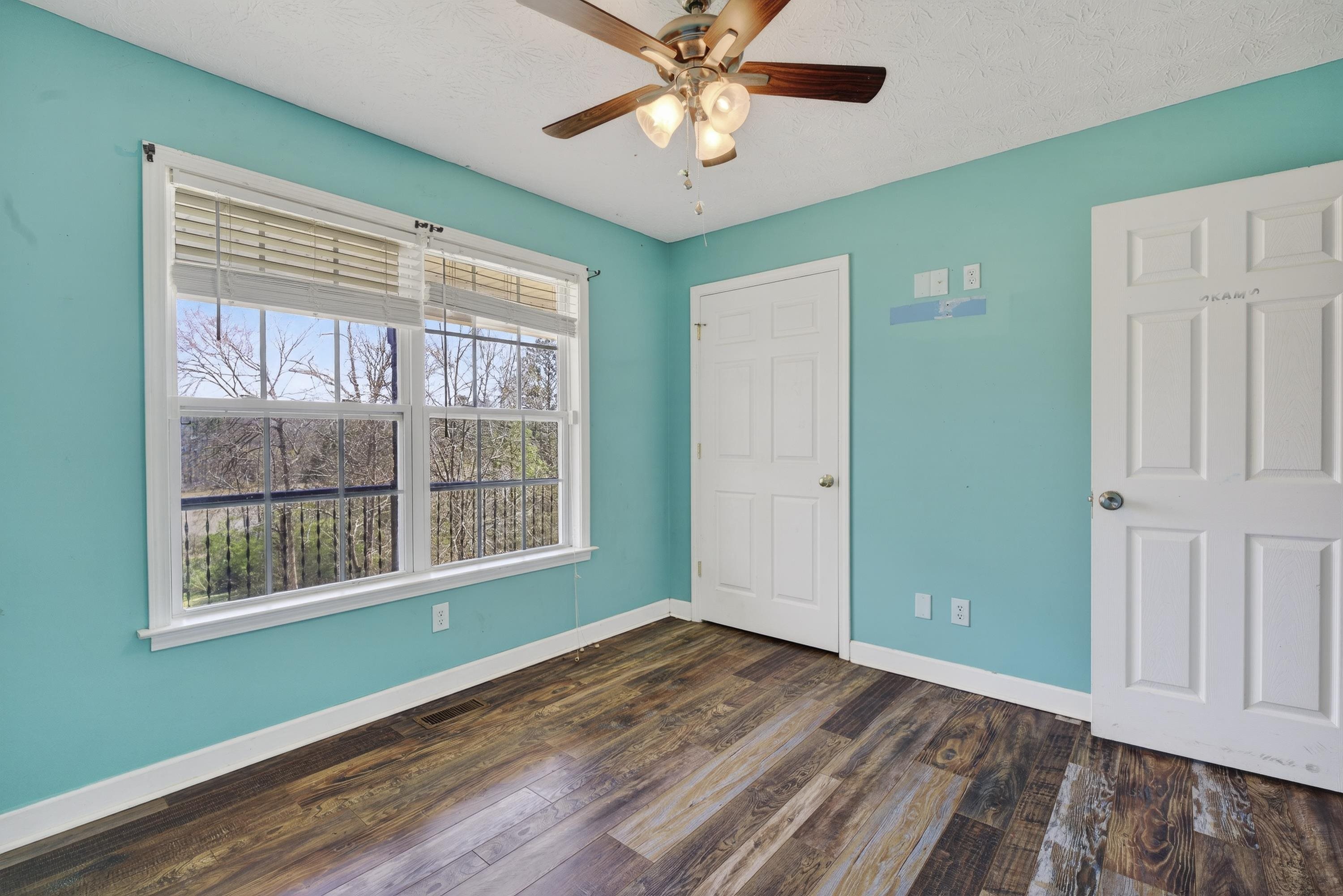 180 ANCHOR POINT DRIVE