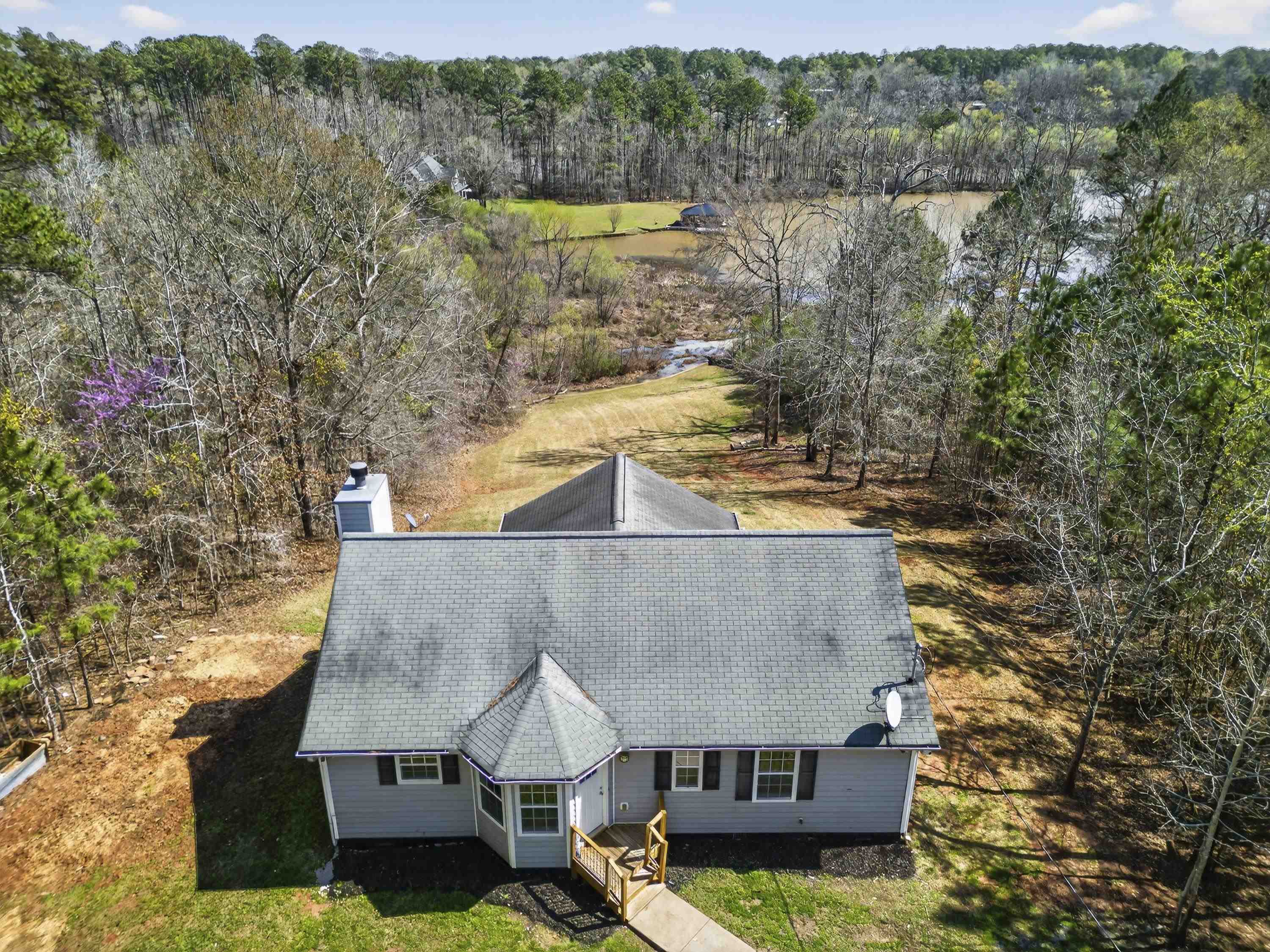 180 ANCHOR POINT DRIVE