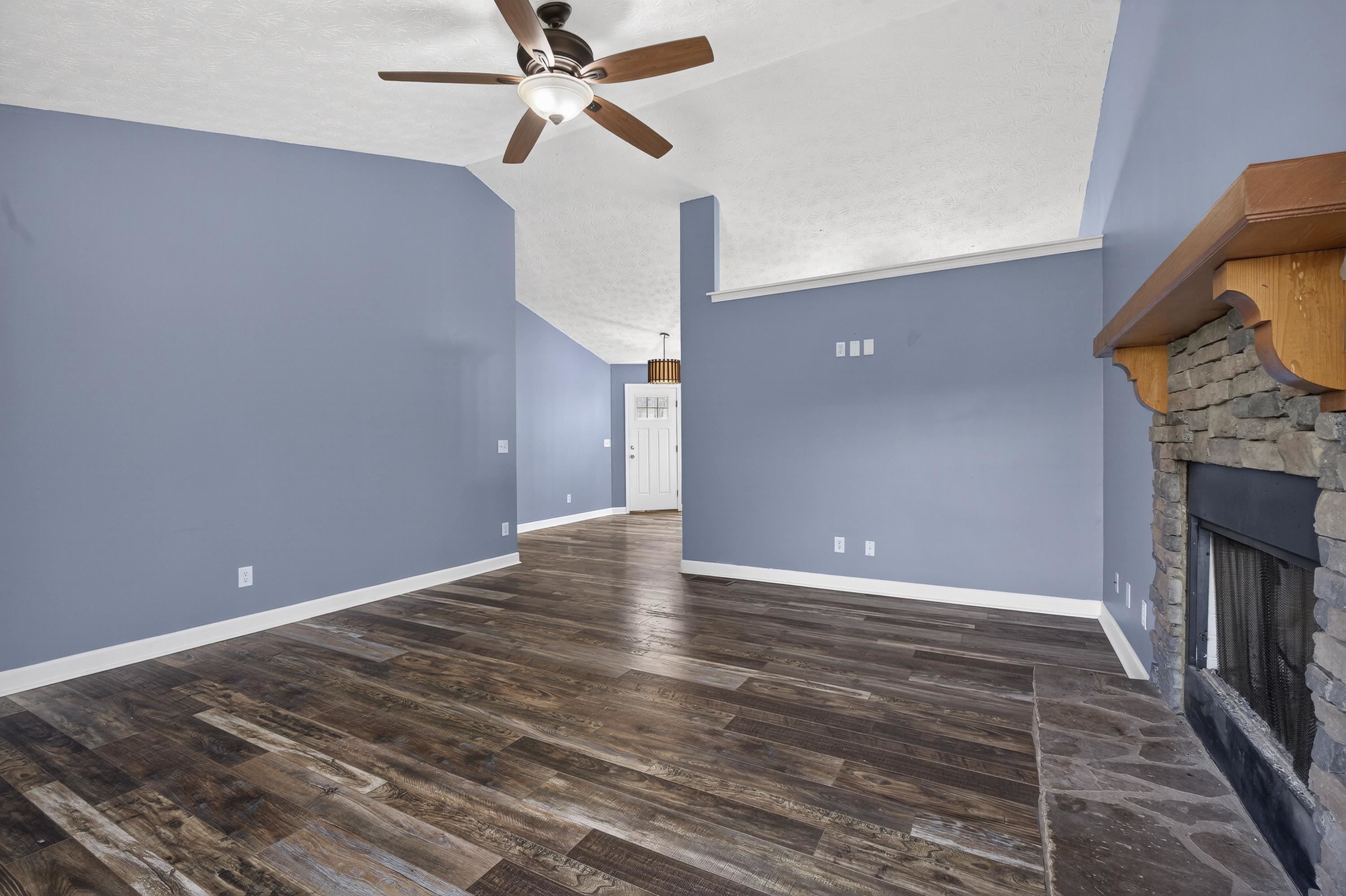 180 ANCHOR POINT DRIVE