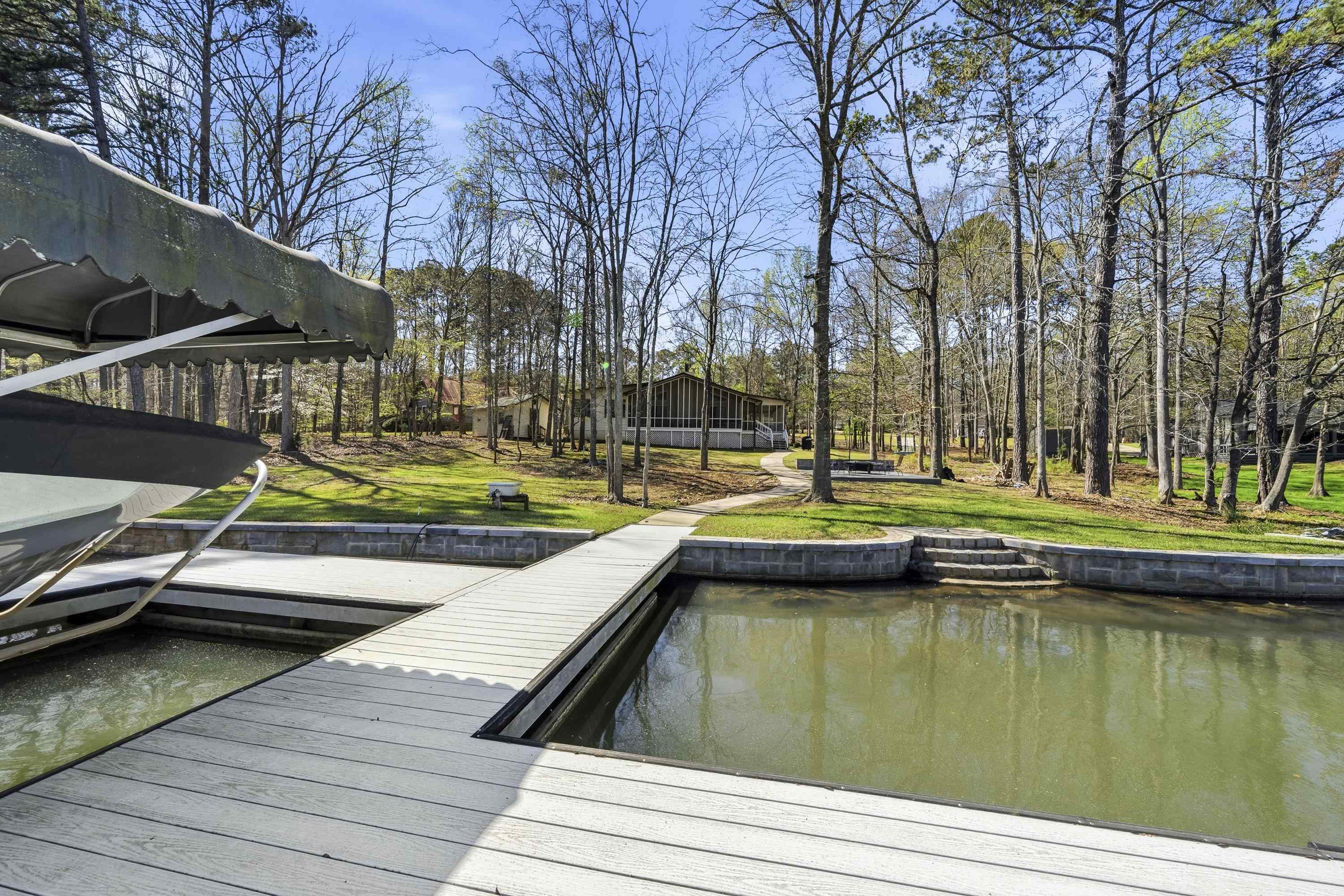 268 W RIVER BEND DRIVE