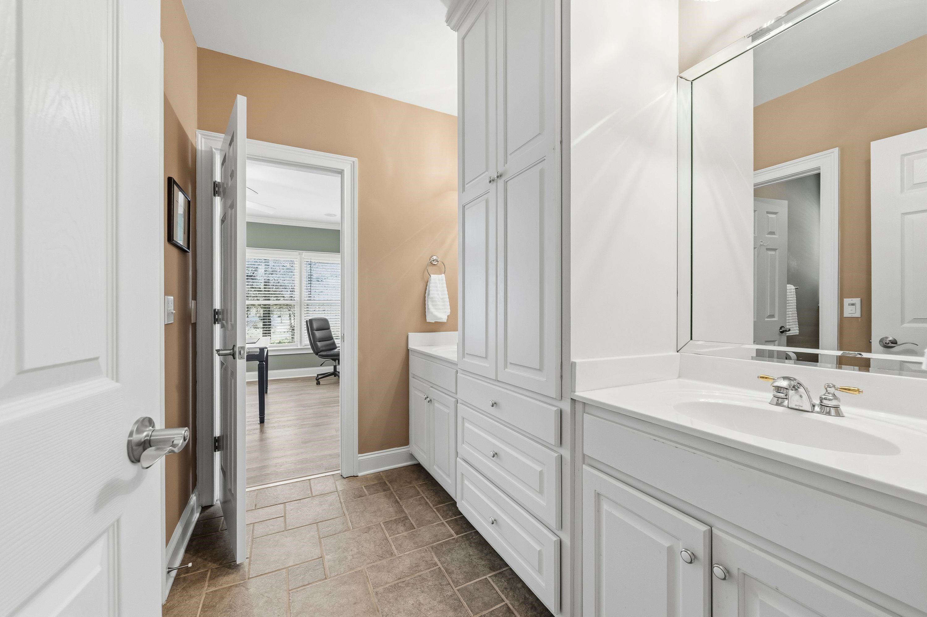 1180 CLUB COVE DRIVE