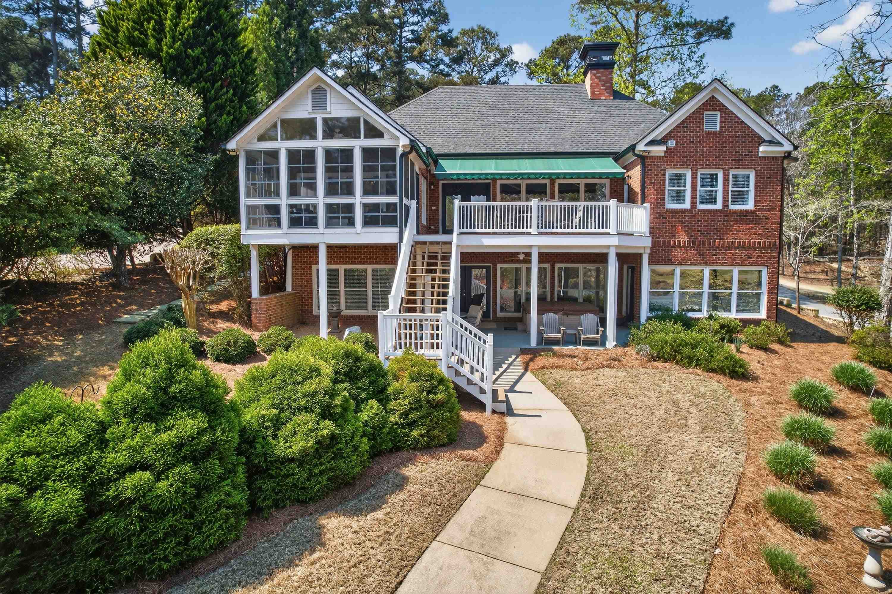 1180 CLUB COVE DRIVE